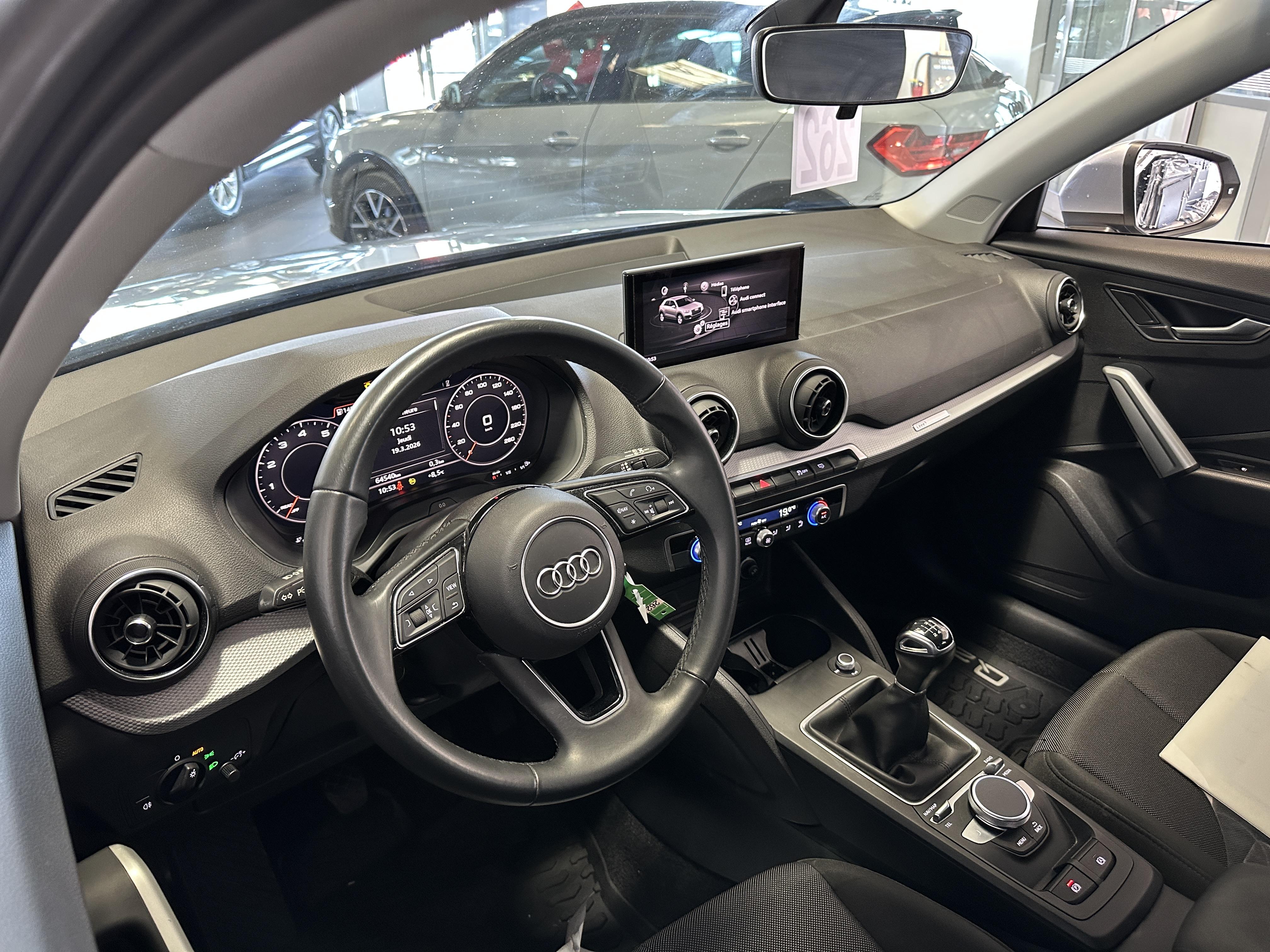 AUDI Q2