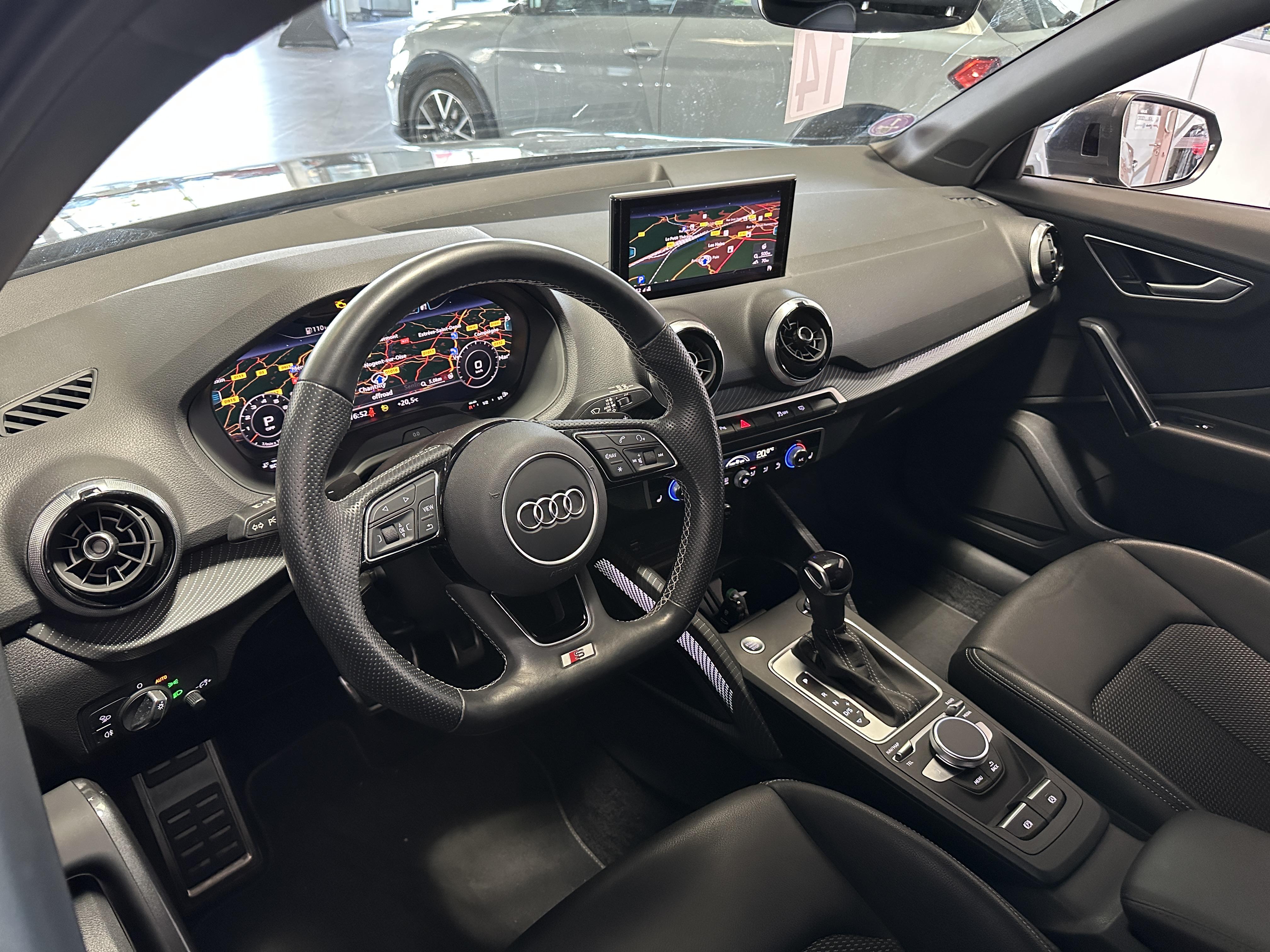 AUDI Q2