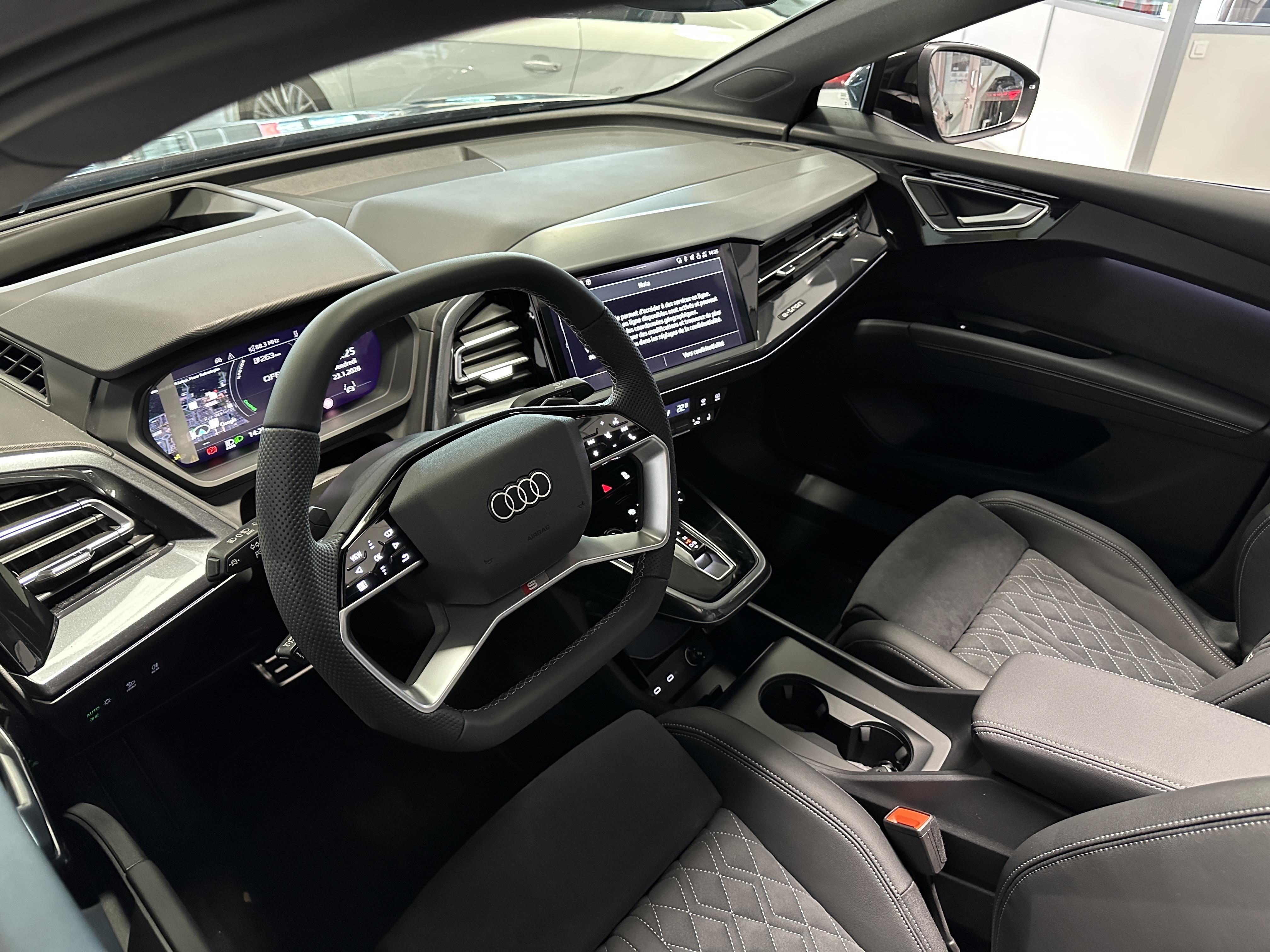 AUDI Q4 E-TRON SPORTBACK