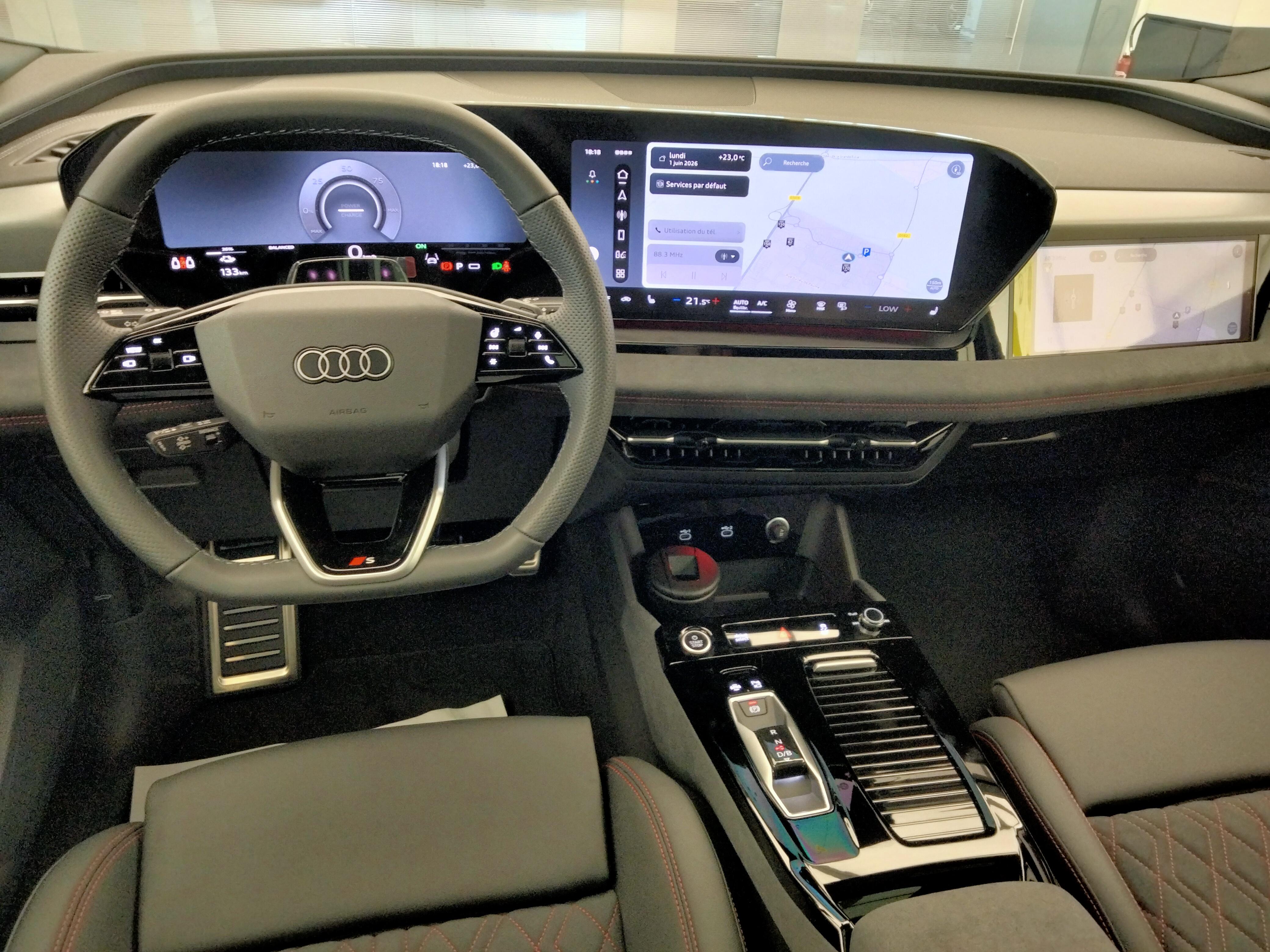 AUDI Q6 E-TRON SPORTBACK