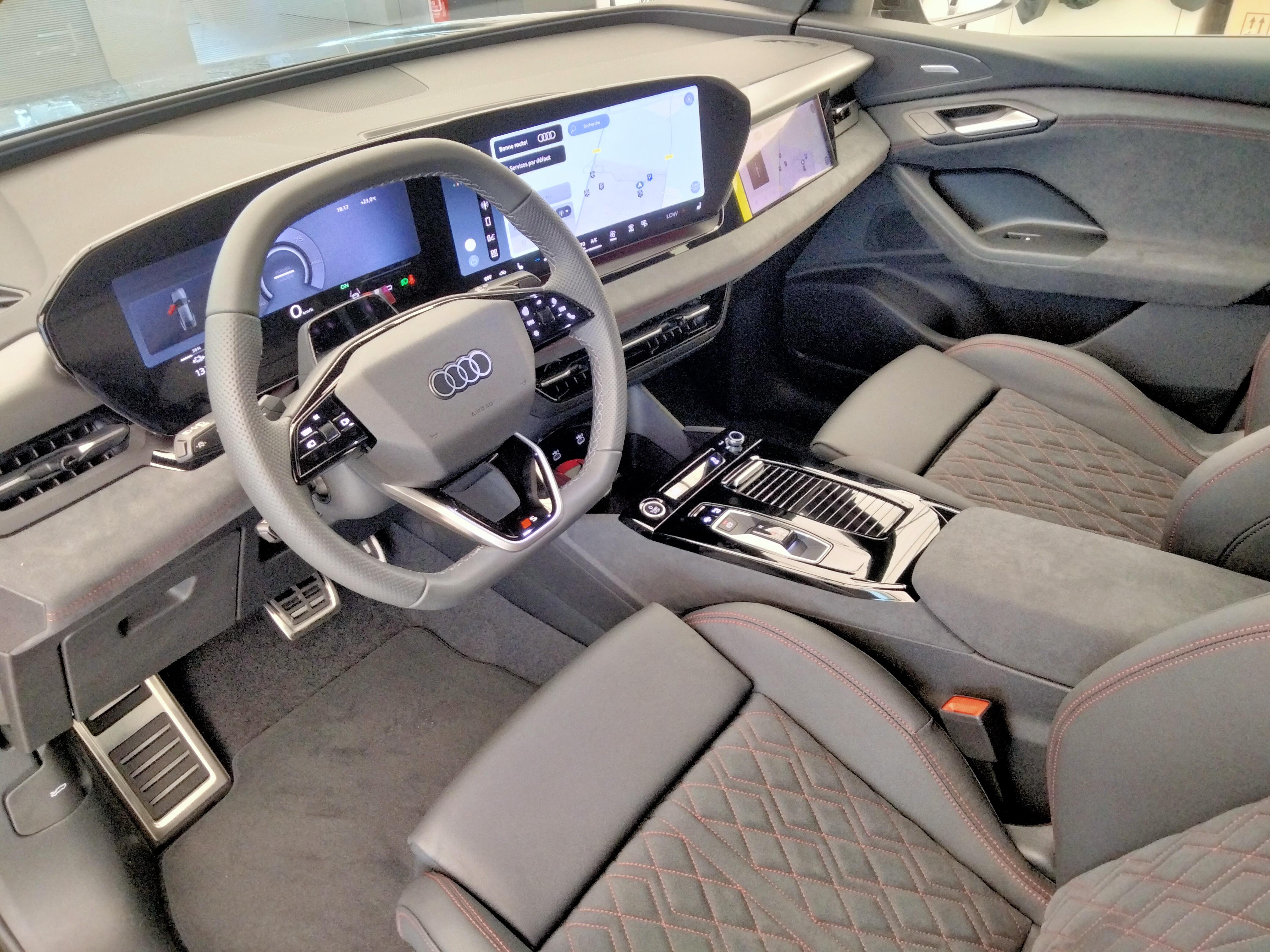 AUDI Q6 E-TRON SPORTBACK