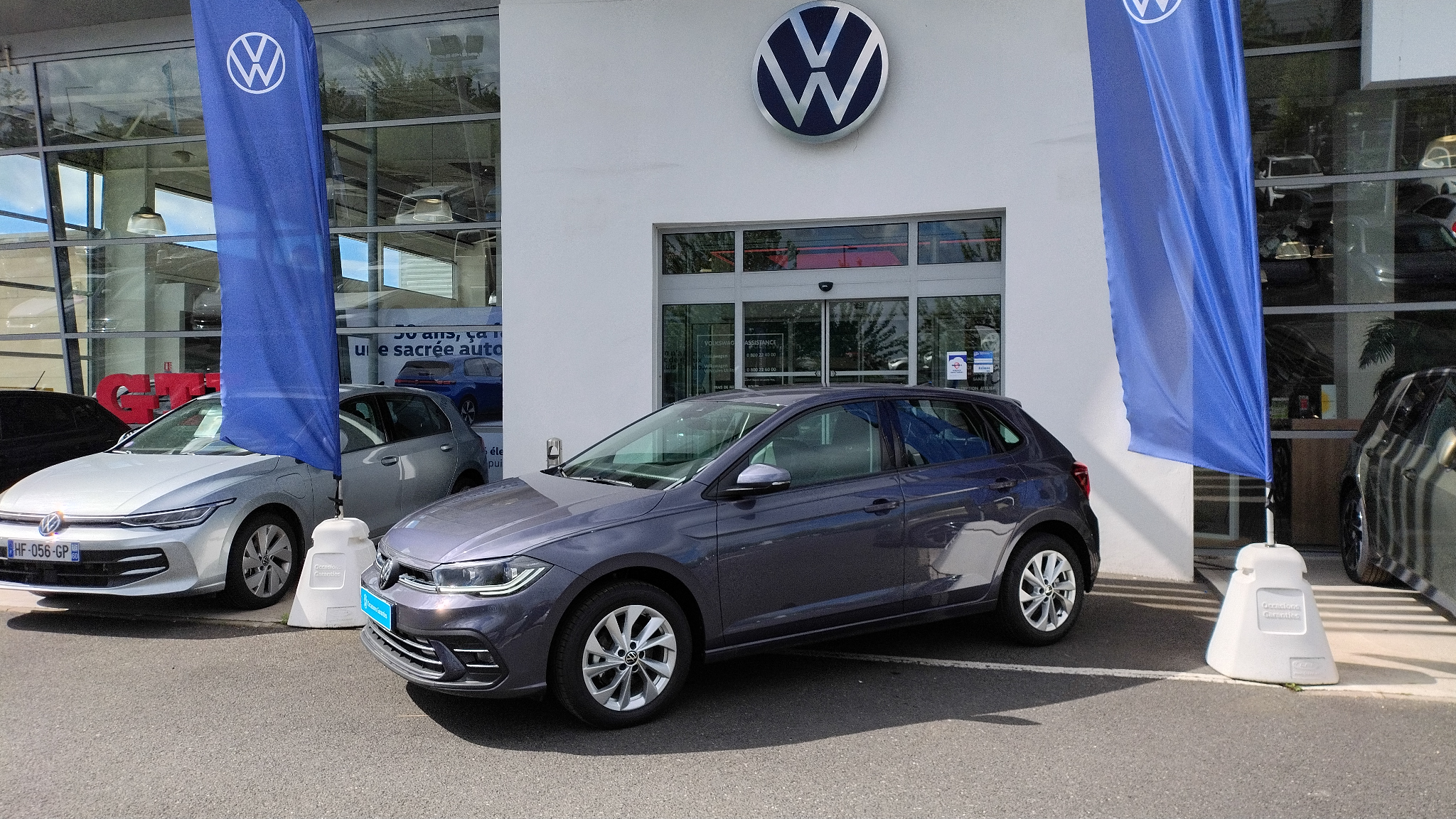 VOLKSWAGEN POLO