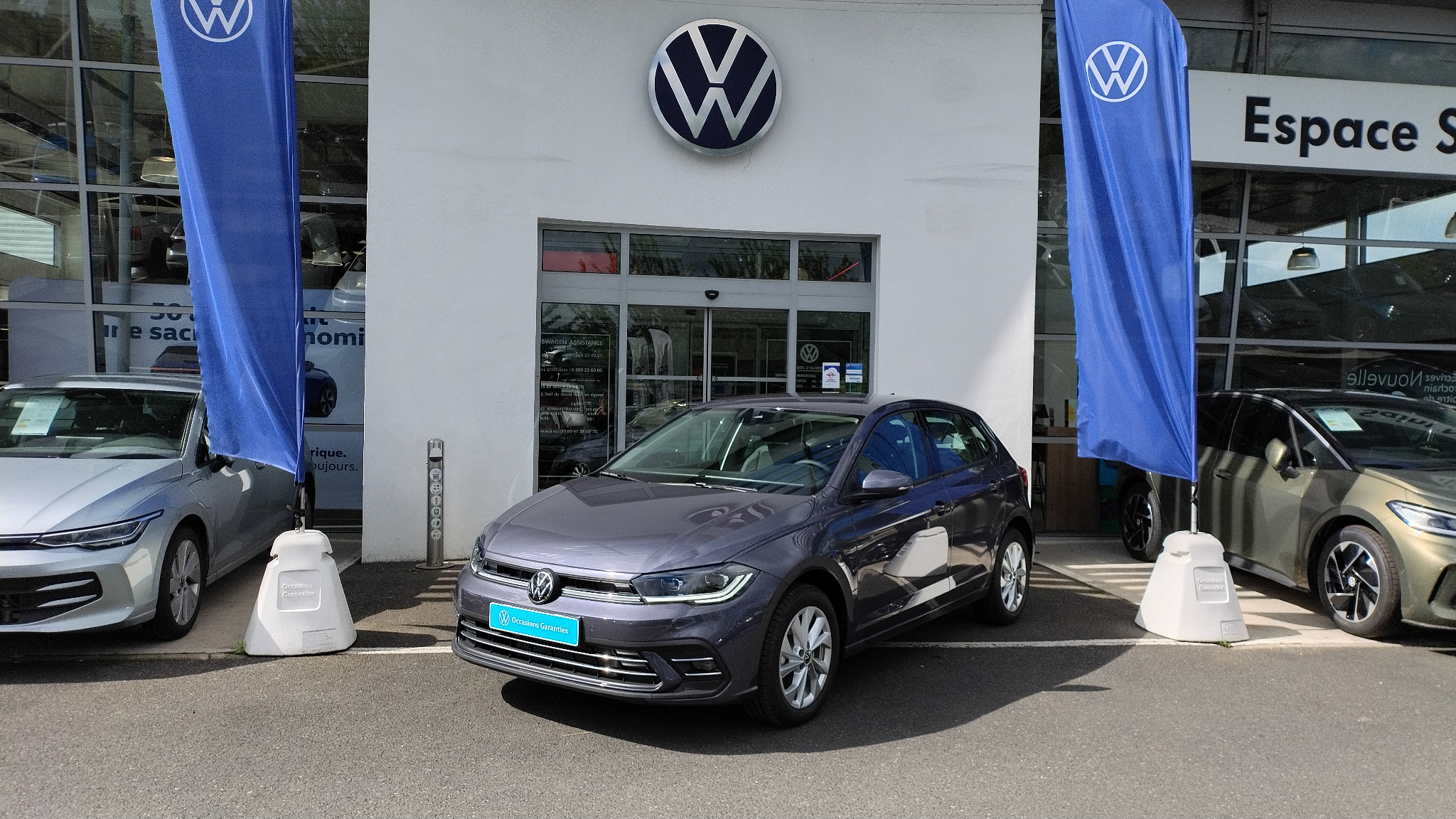 VOLKSWAGEN POLO