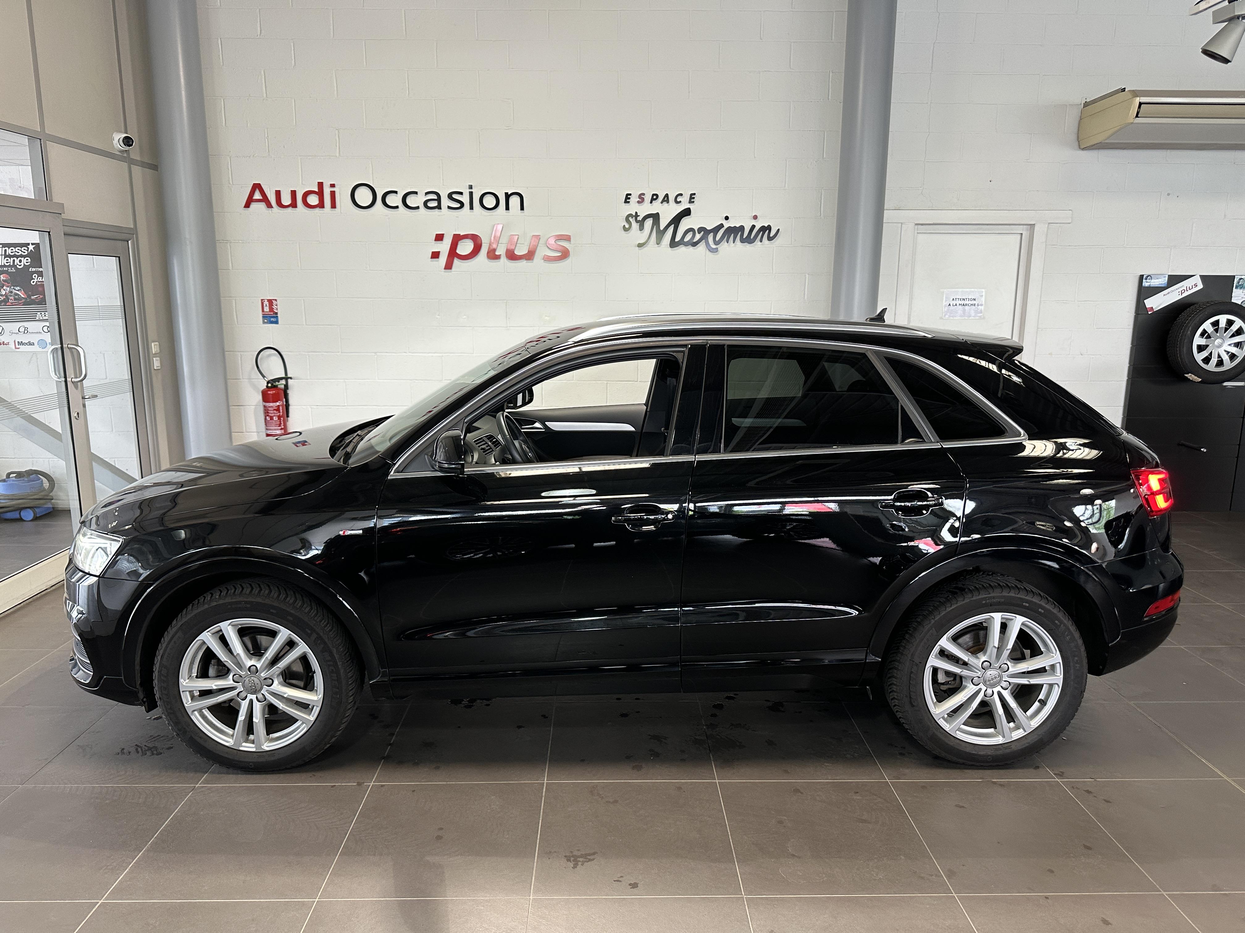 AUDI Q3