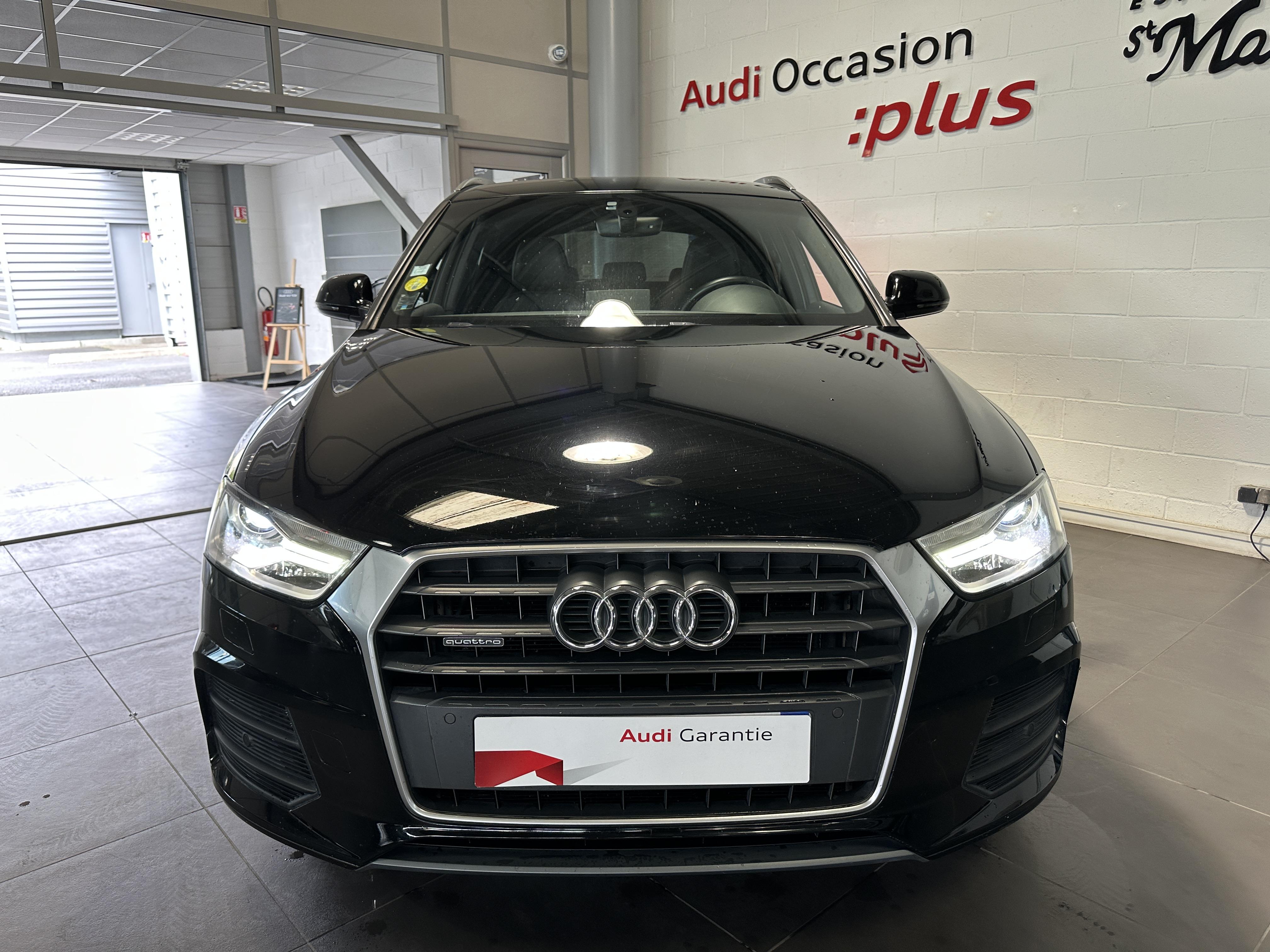 AUDI Q3