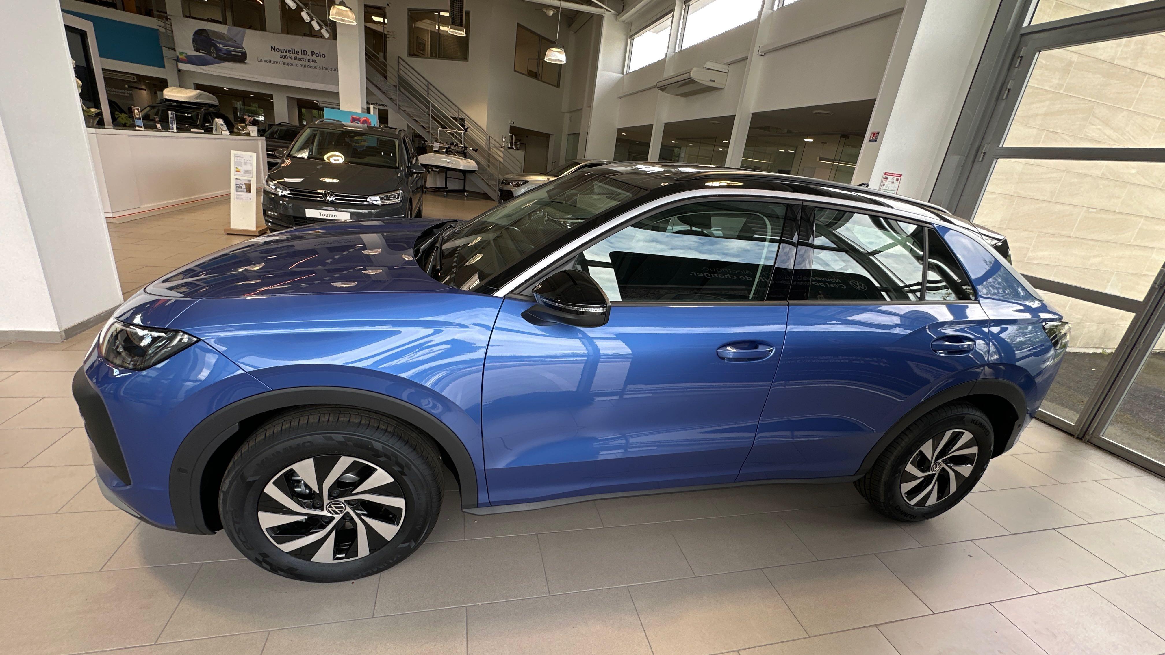 VOLKSWAGEN T-ROC