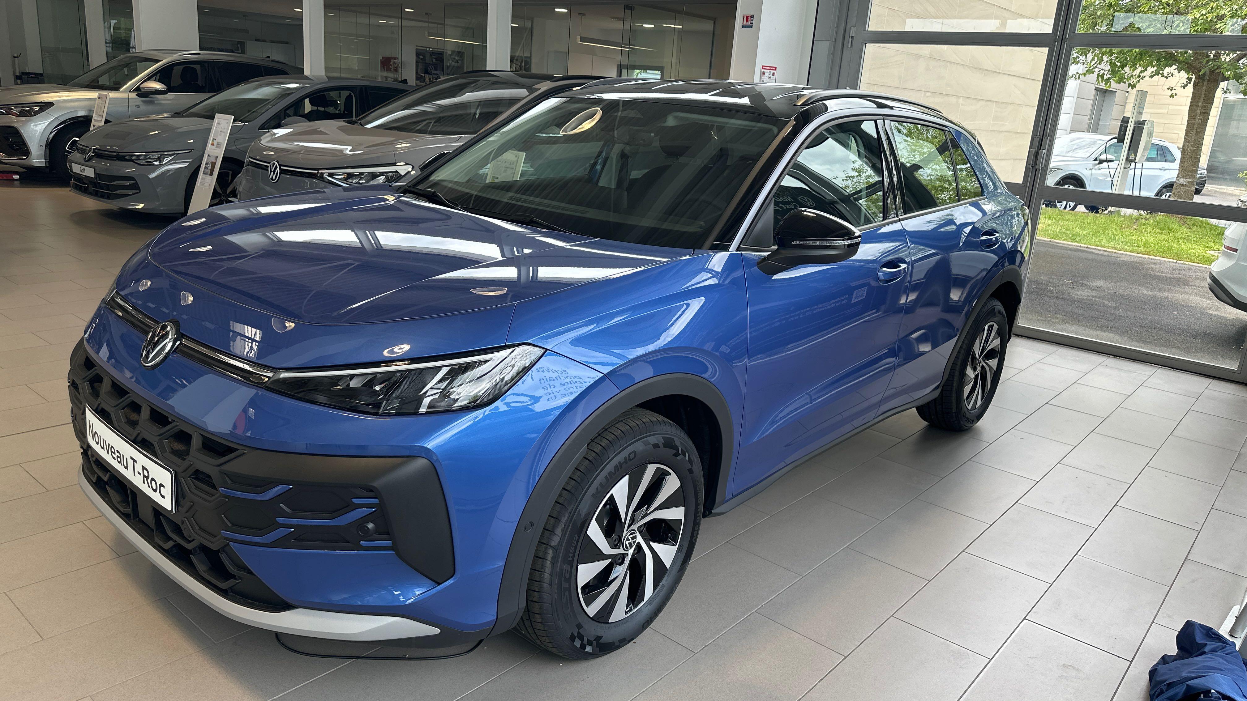 VOLKSWAGEN T-ROC