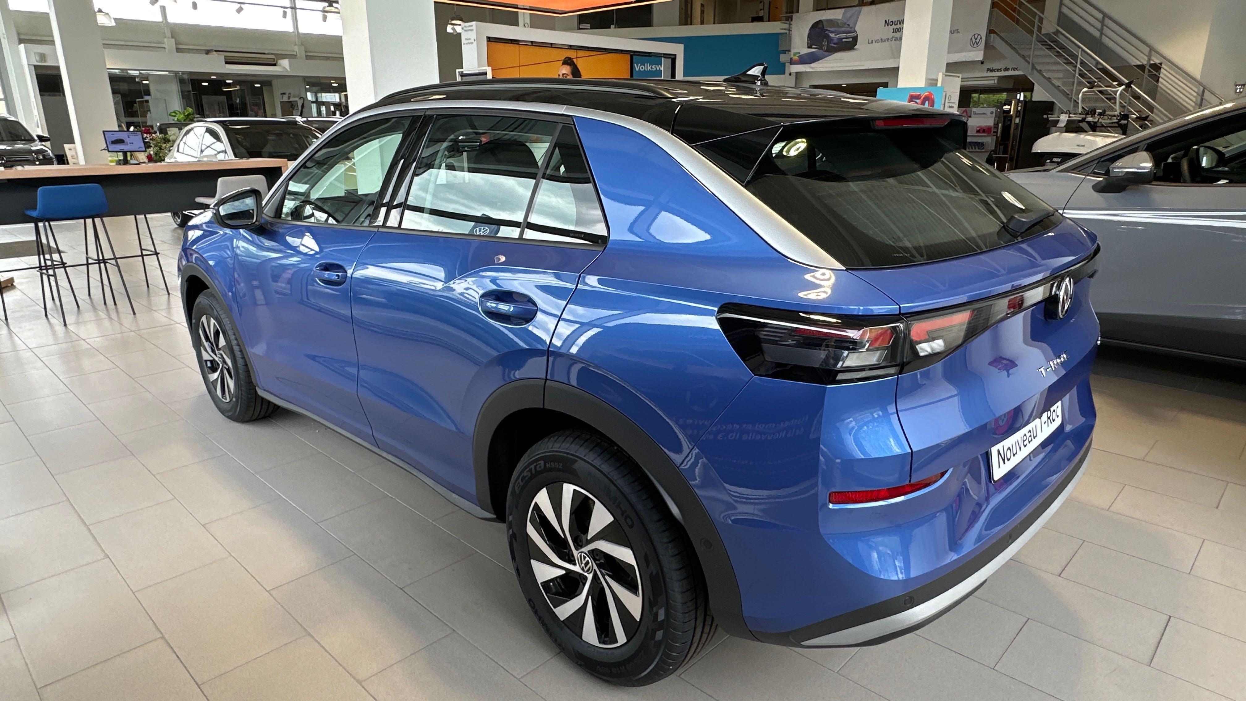 VOLKSWAGEN T-ROC