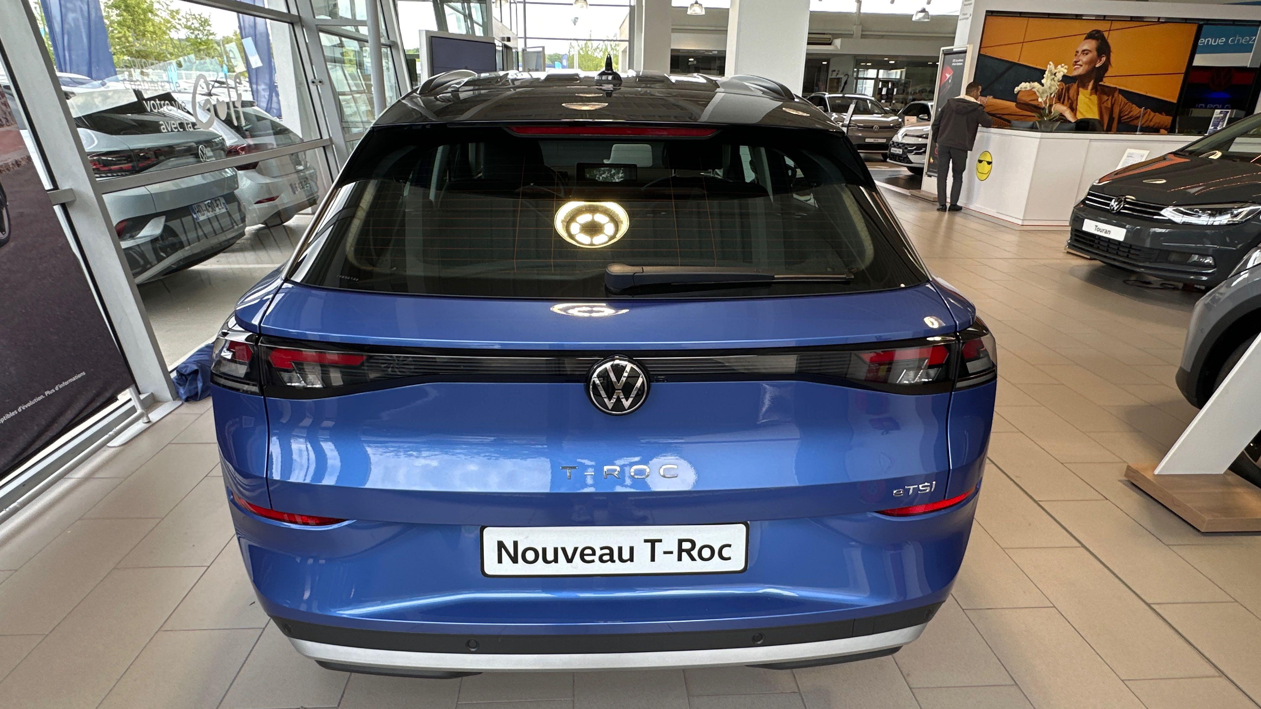VOLKSWAGEN T-ROC