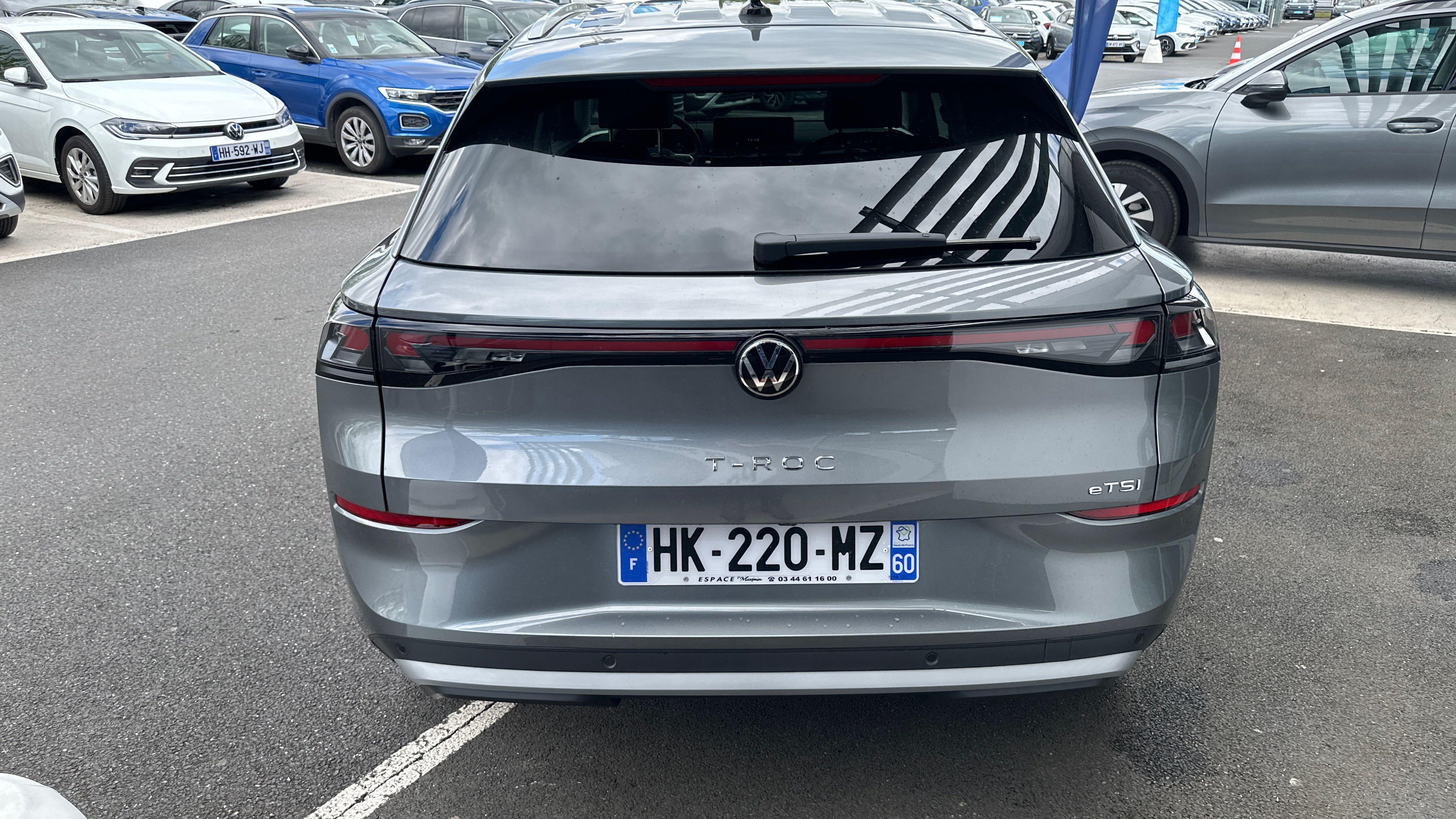 VOLKSWAGEN T-ROC