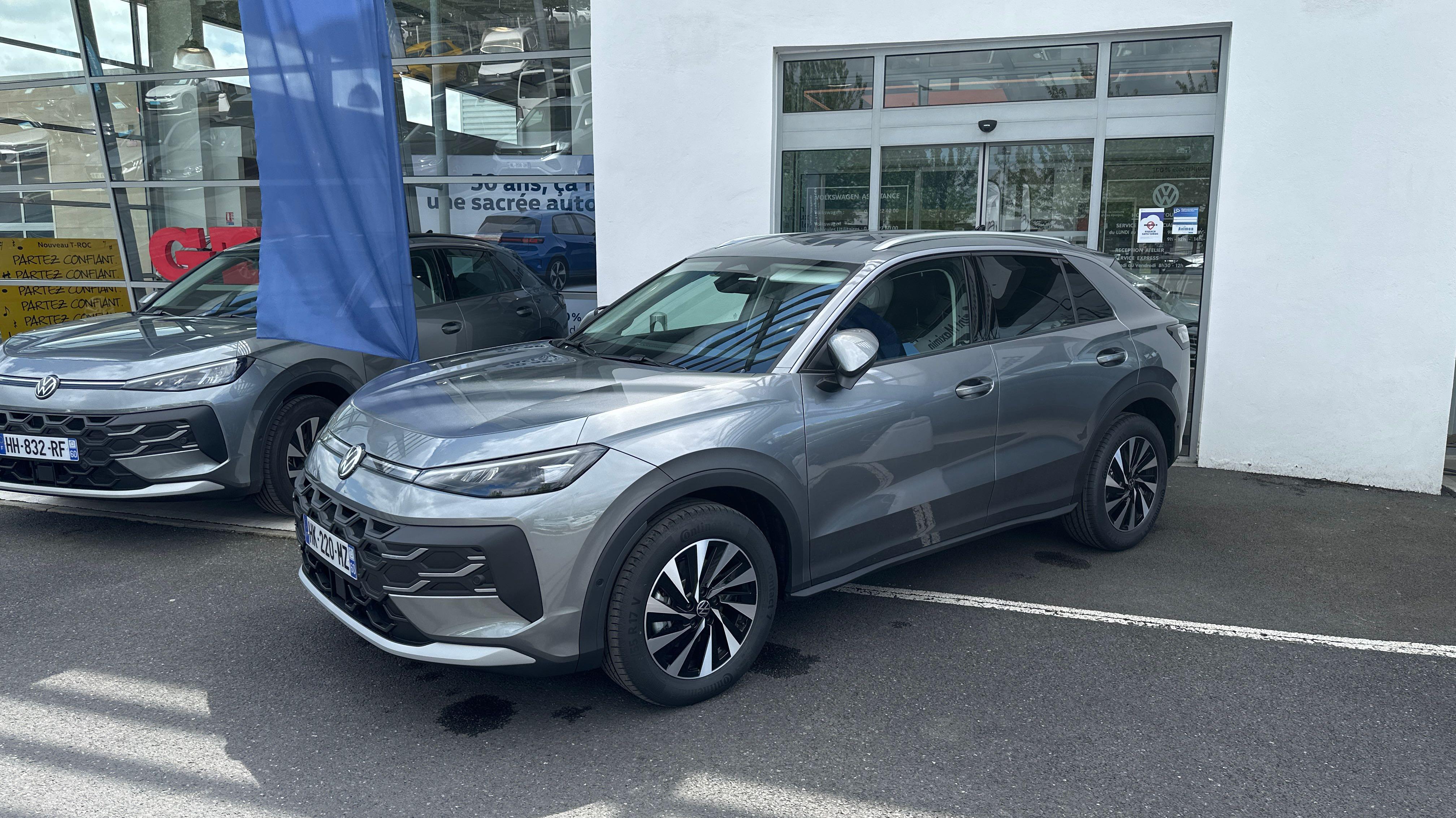 VOLKSWAGEN T-ROC