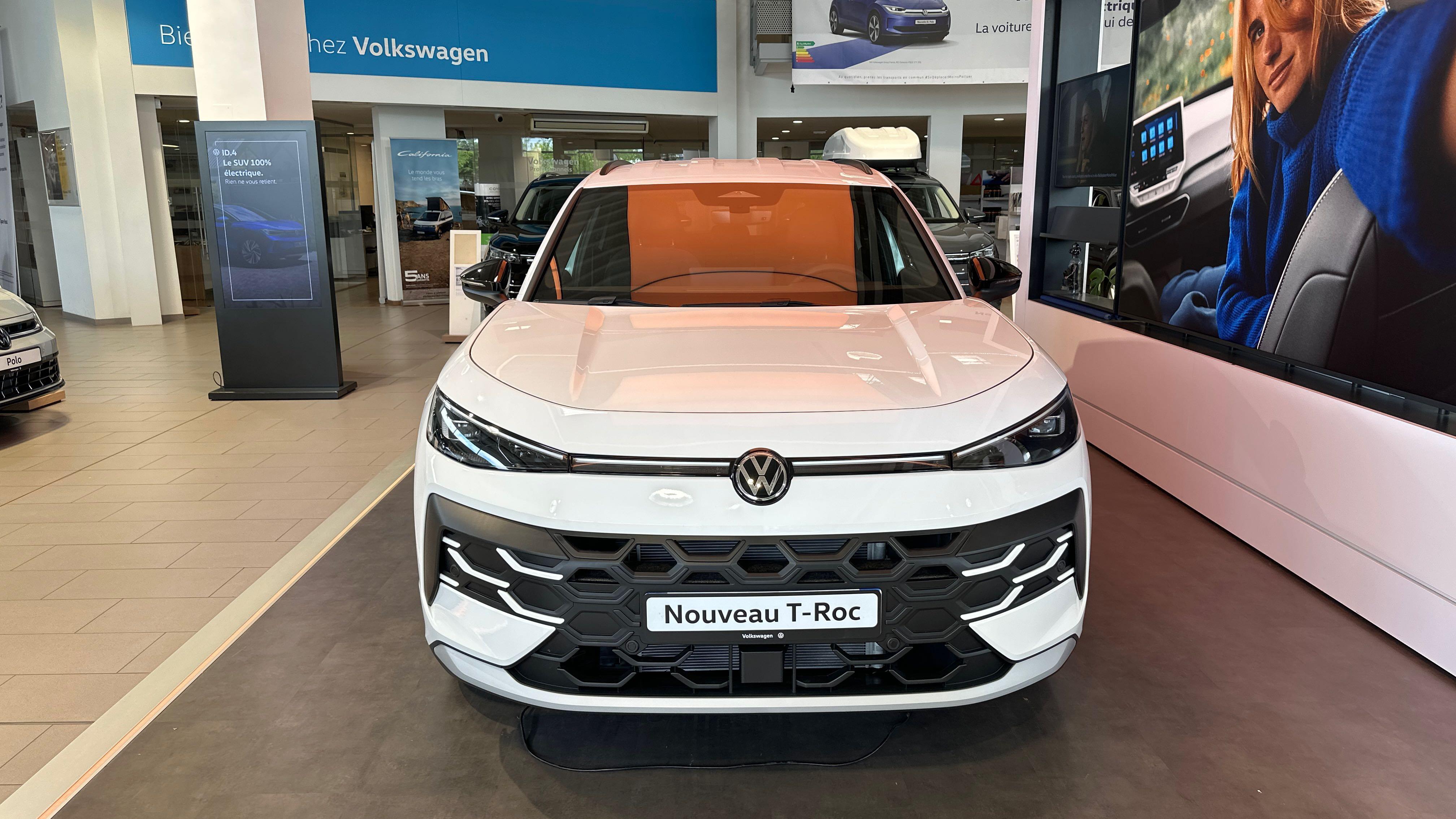 VOLKSWAGEN T-ROC