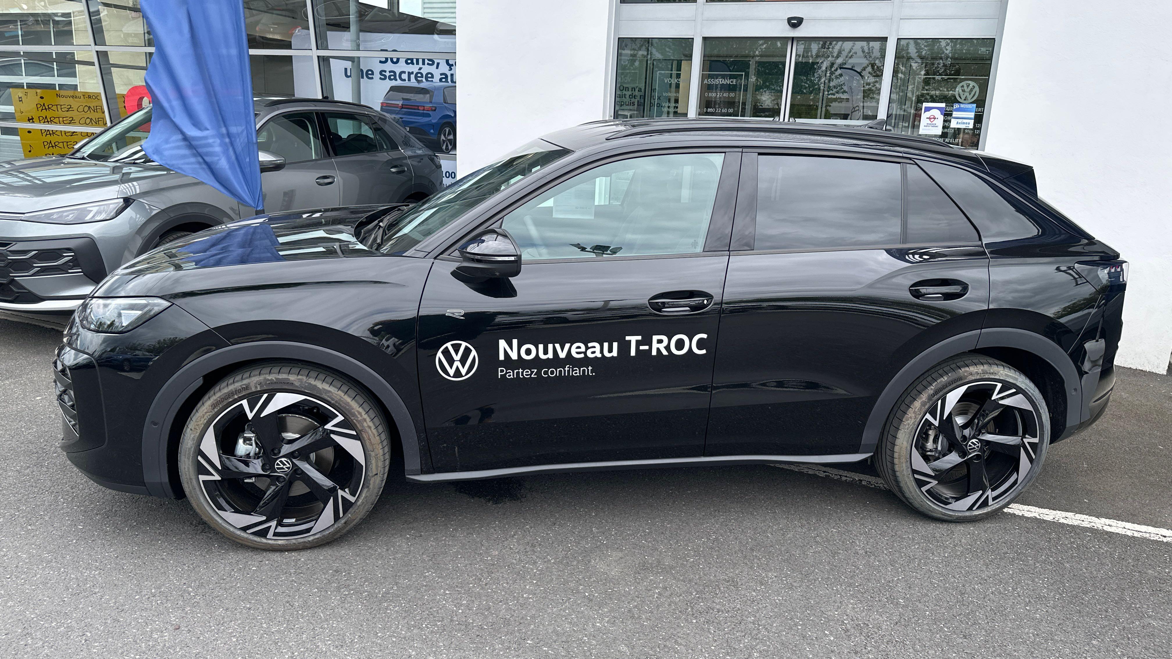 VOLKSWAGEN T-ROC