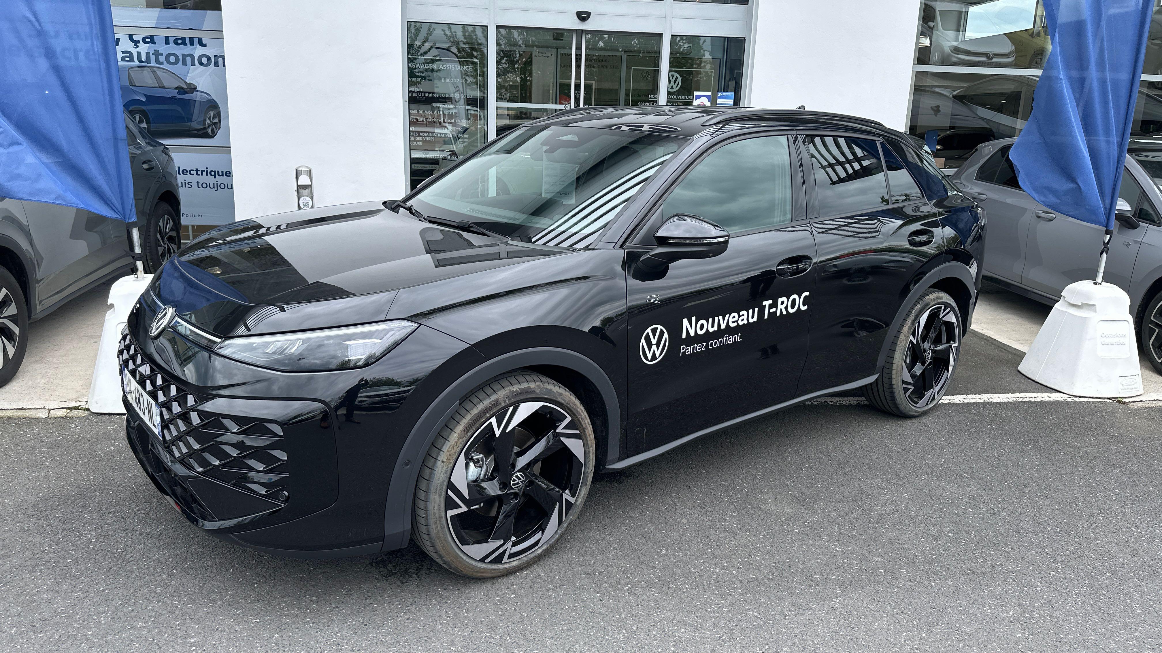 VOLKSWAGEN T-ROC