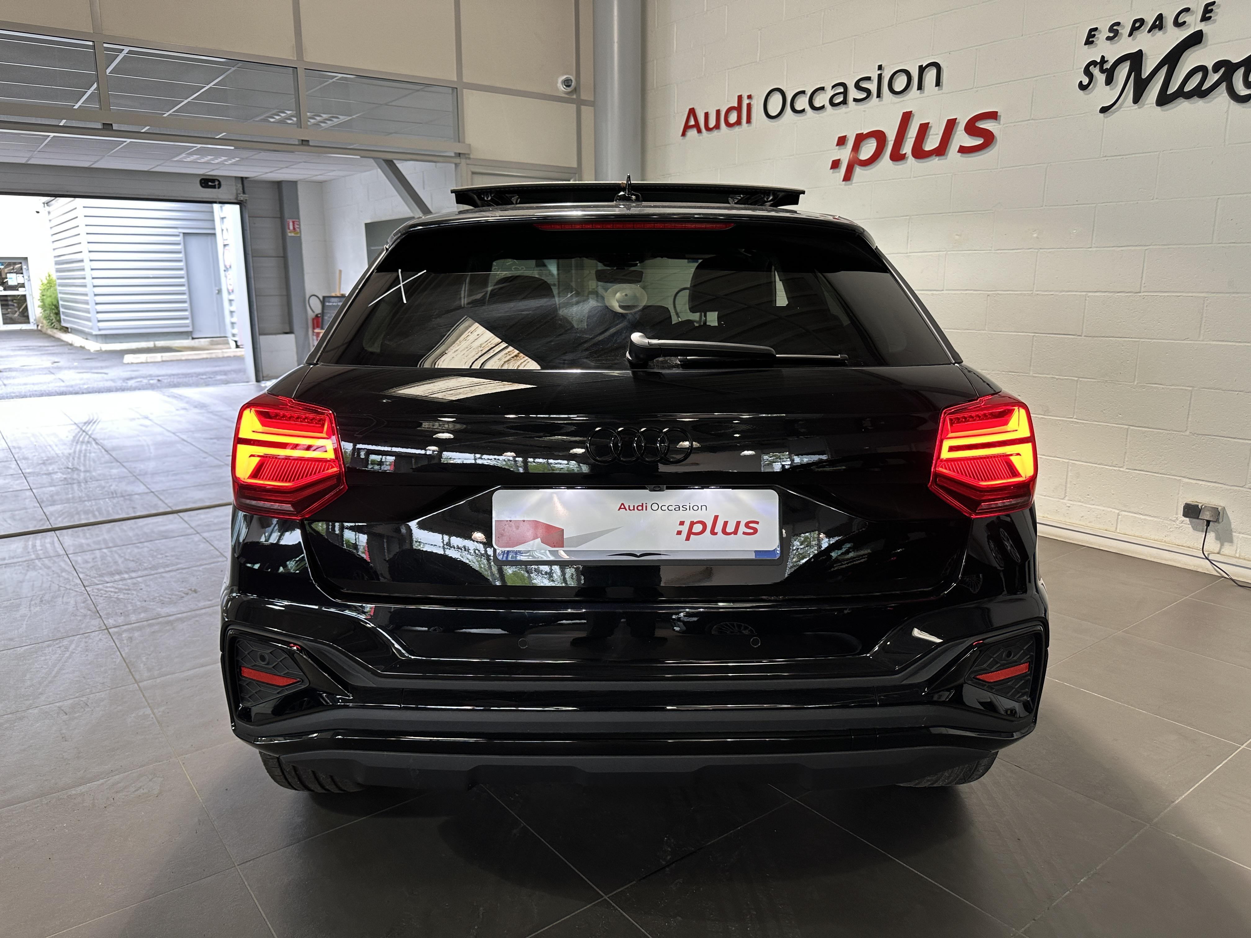 AUDI Q2