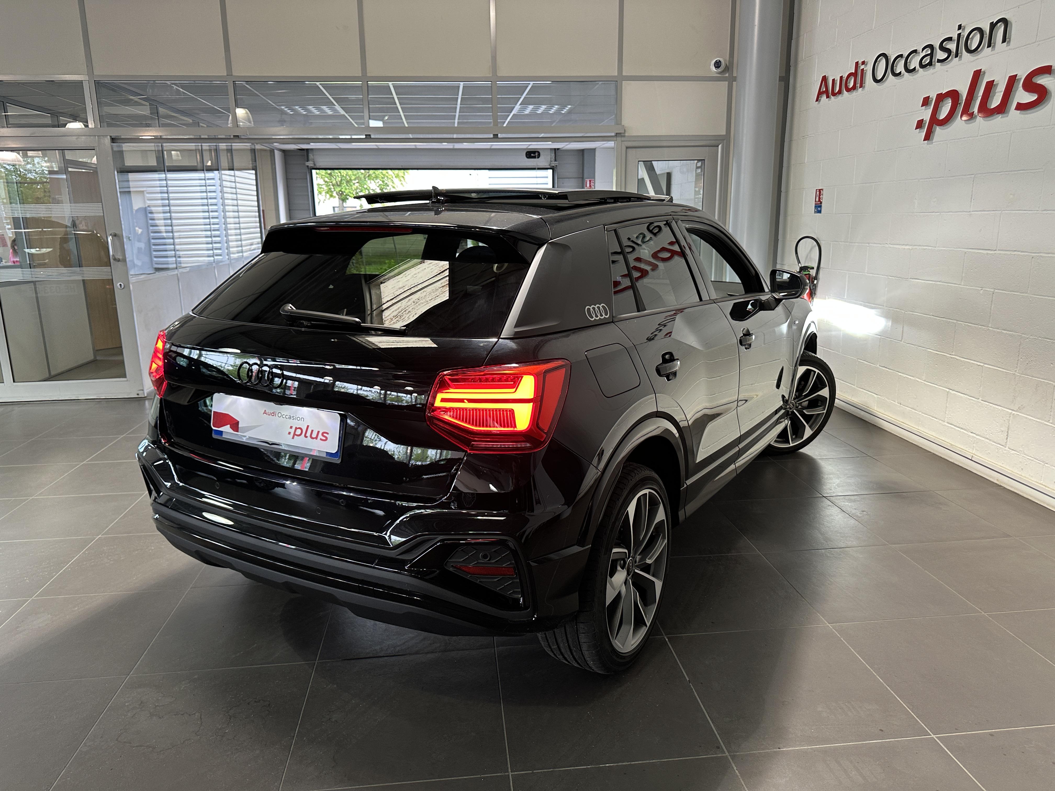 AUDI Q2