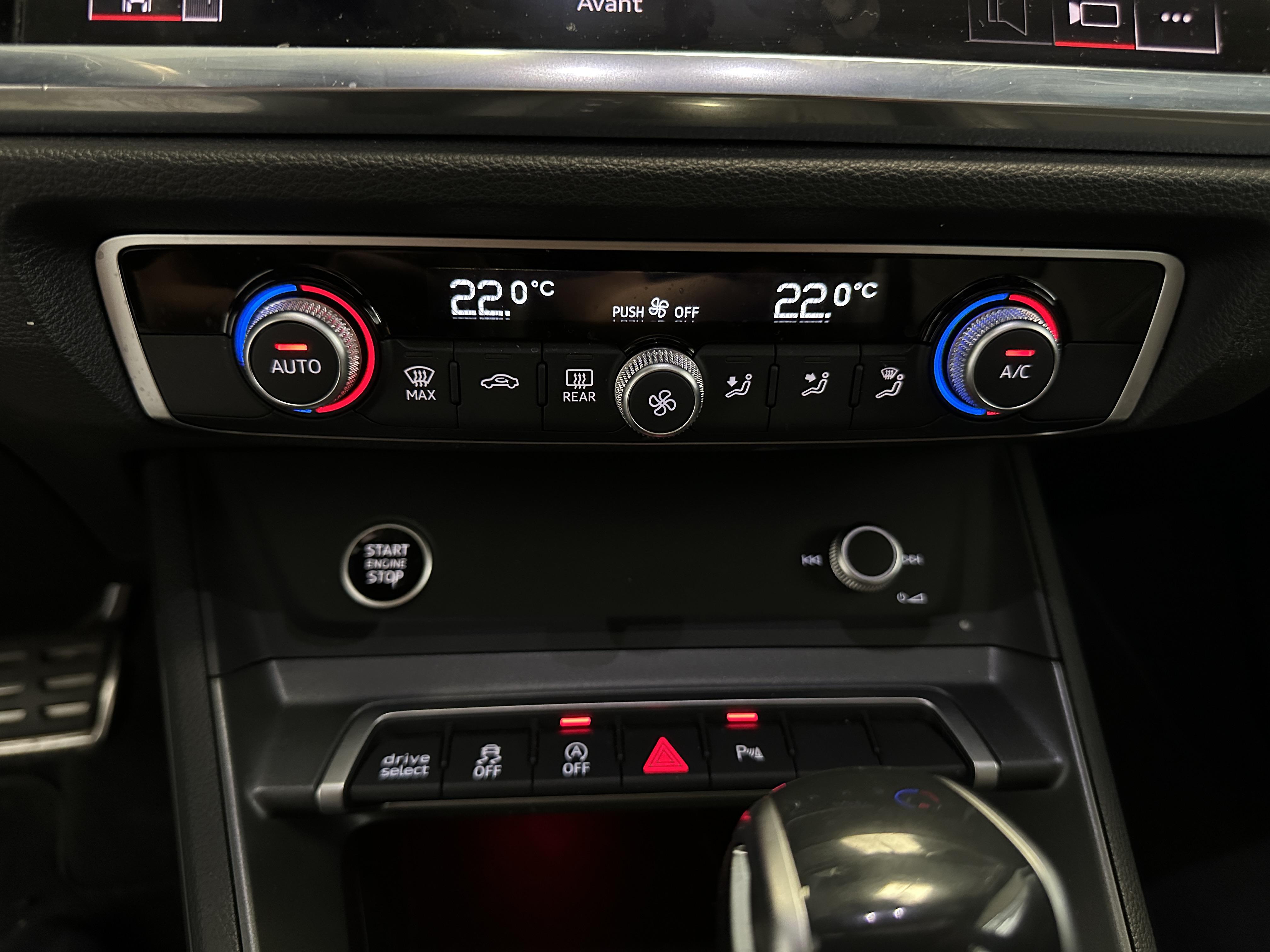AUDI Q3 SPORTBACK