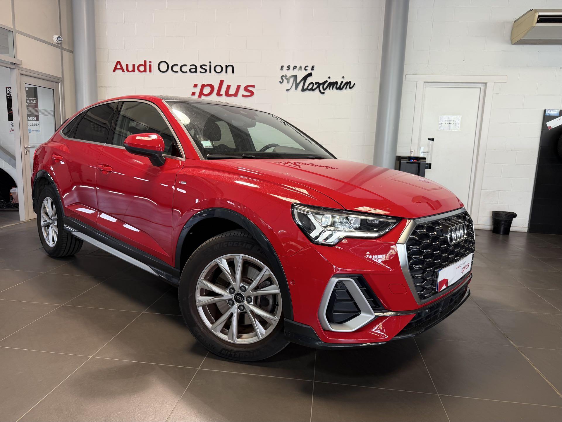 AUDI Q3