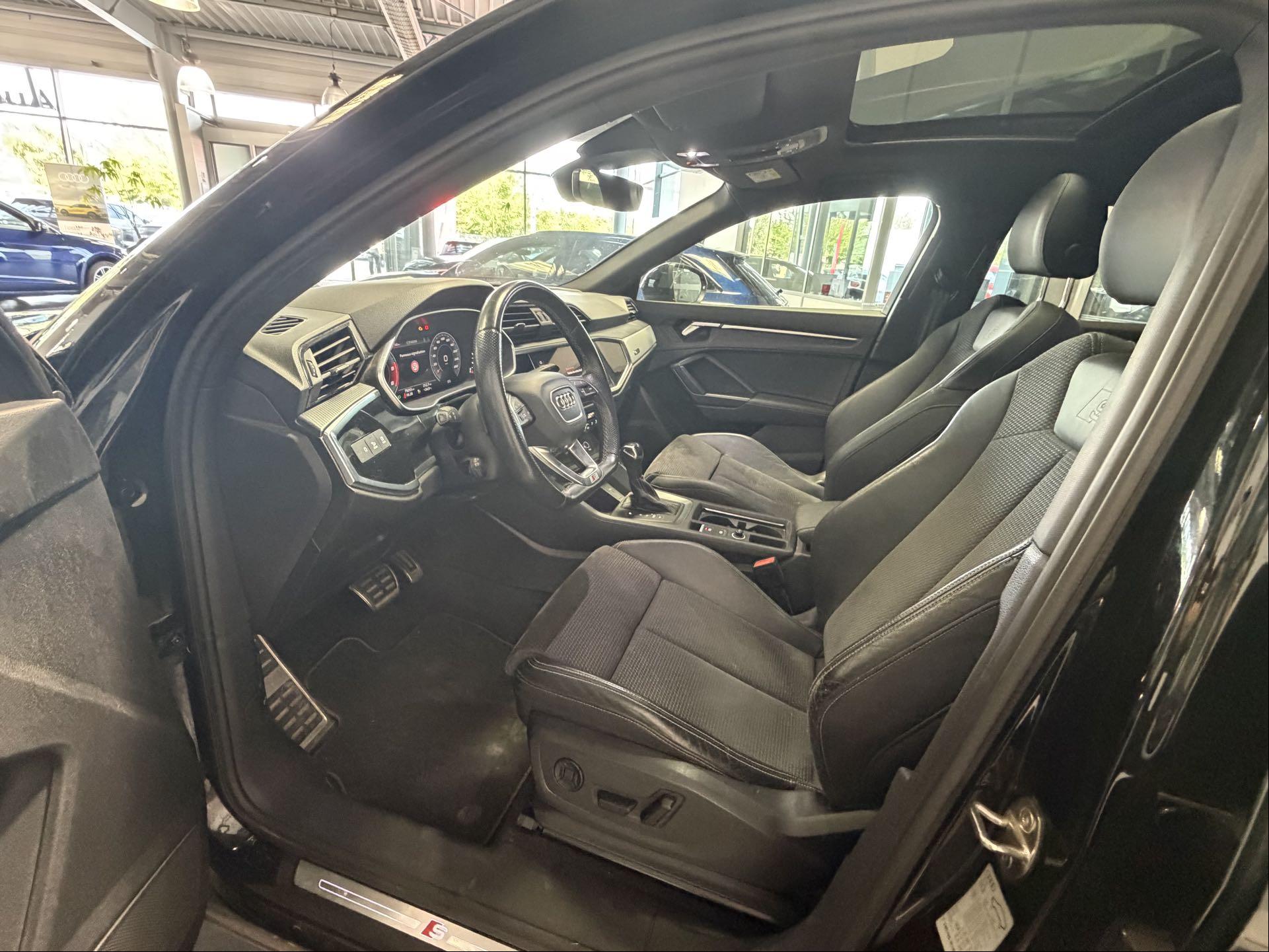 AUDI Q3 SPORTBACK