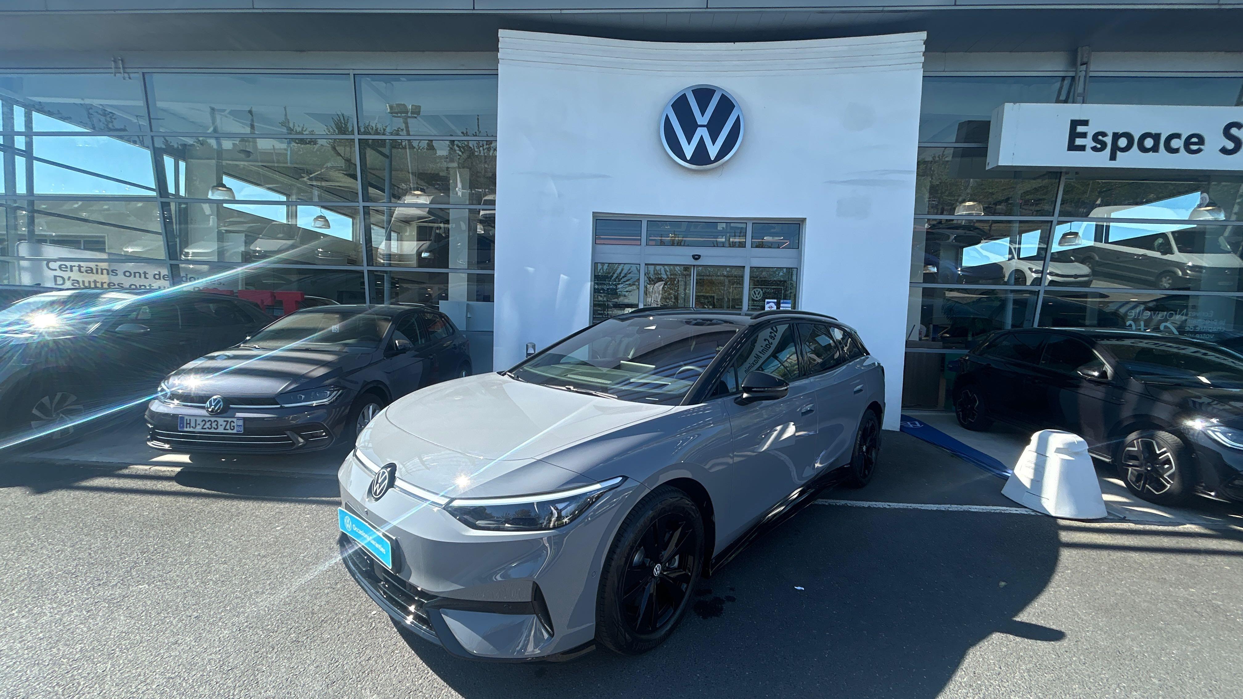 VOLKSWAGEN ID.7 TOURER