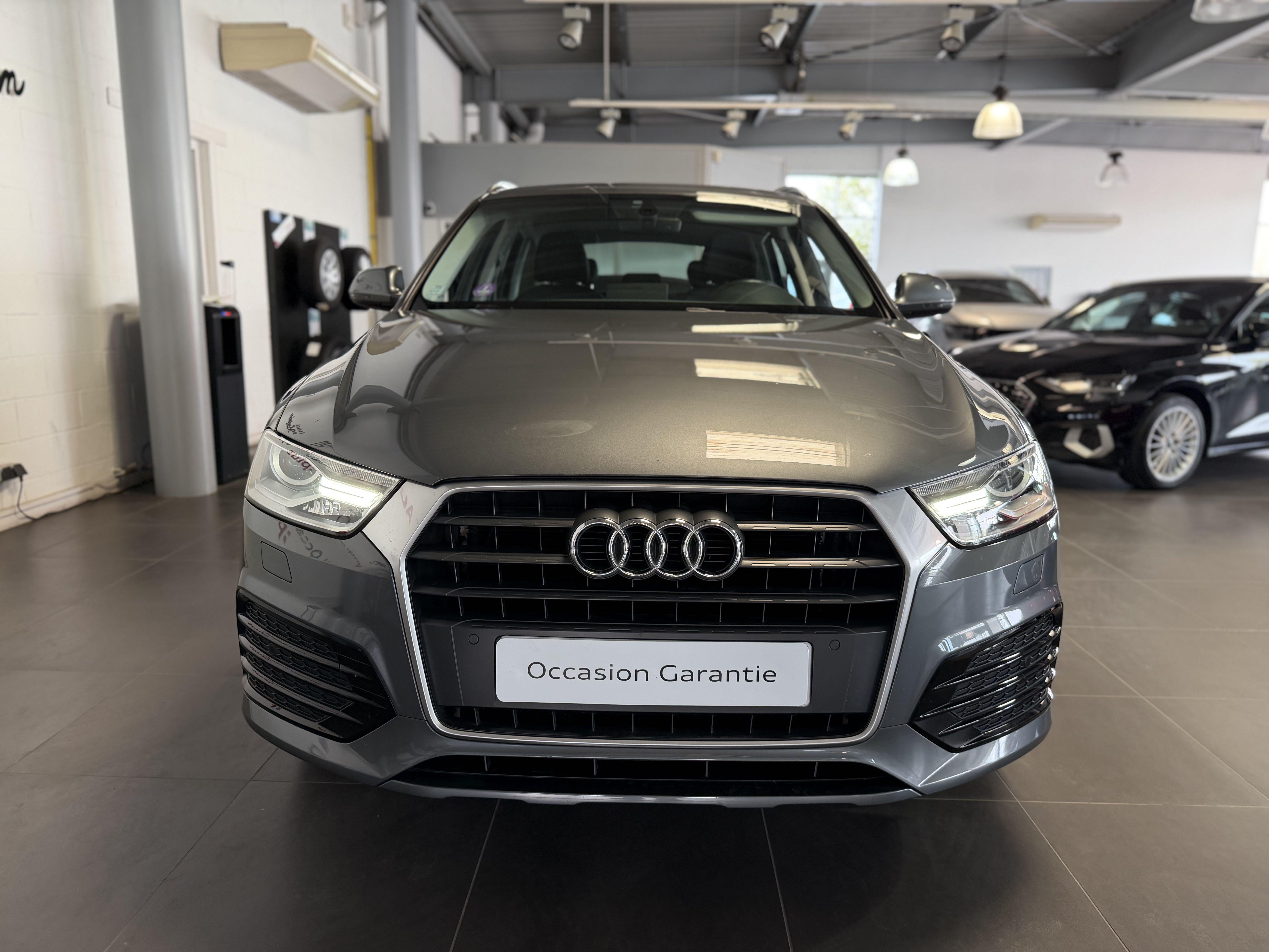 AUDI Q3