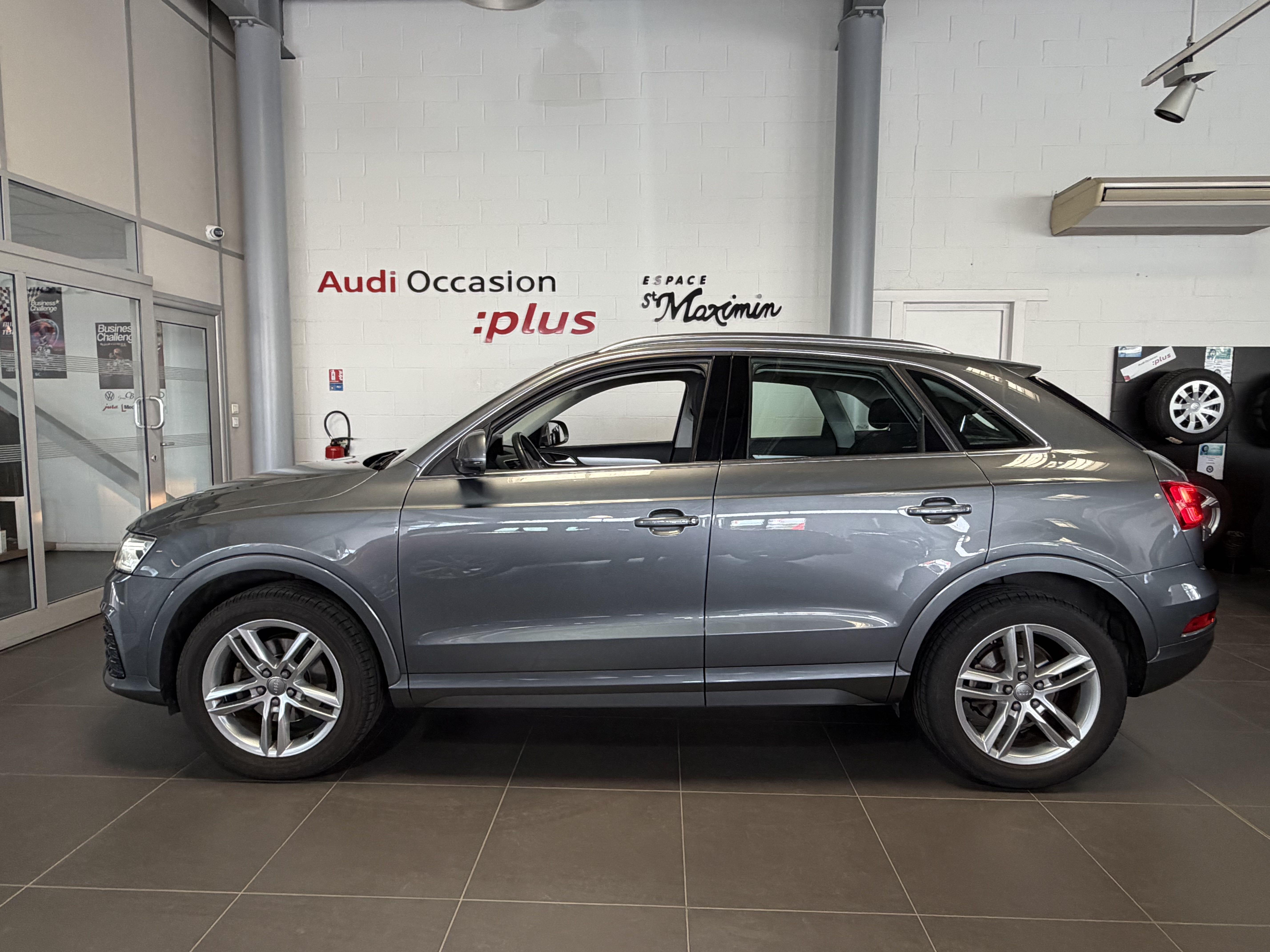 AUDI Q3