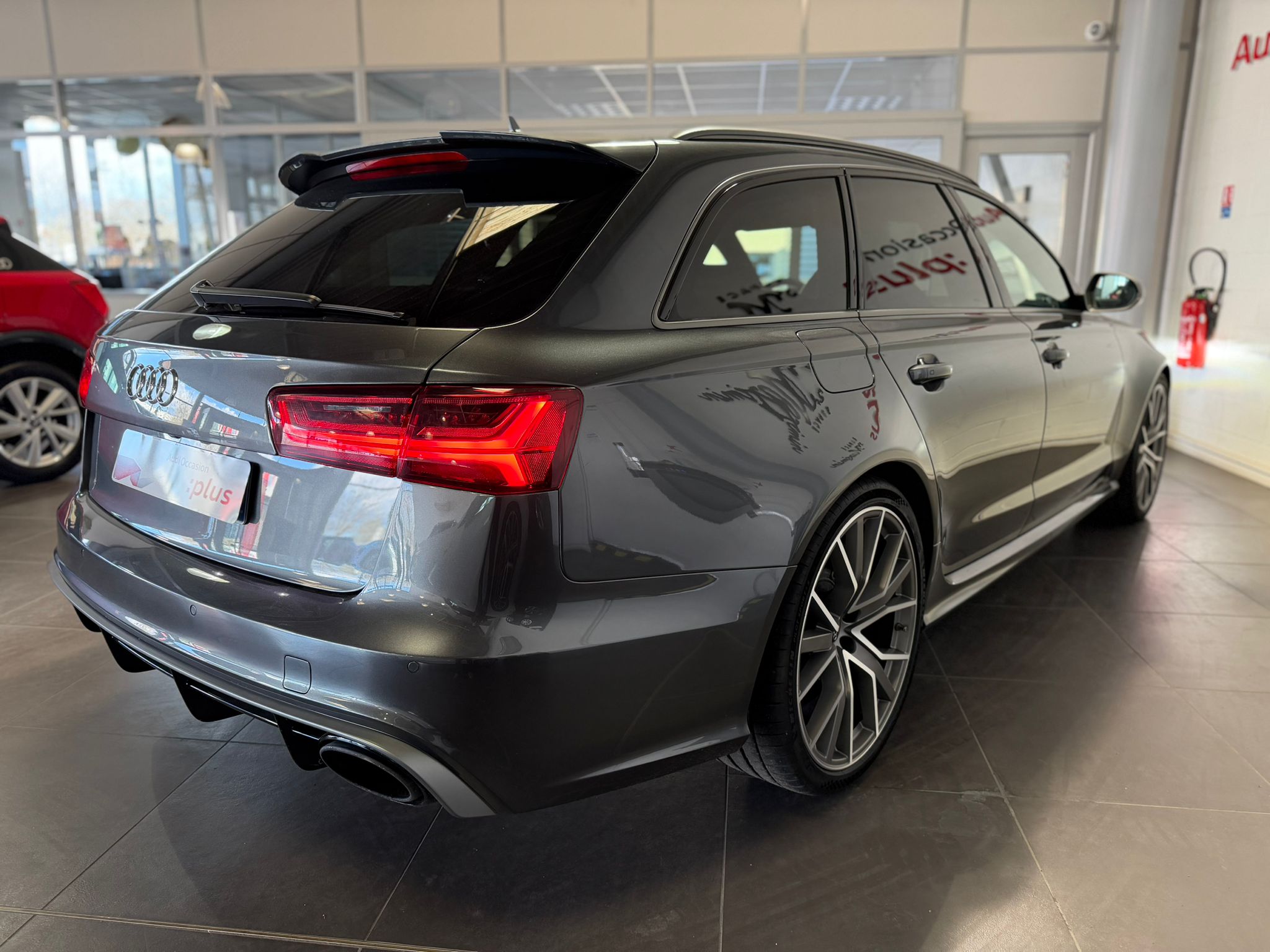 AUDI RS6 AVANT