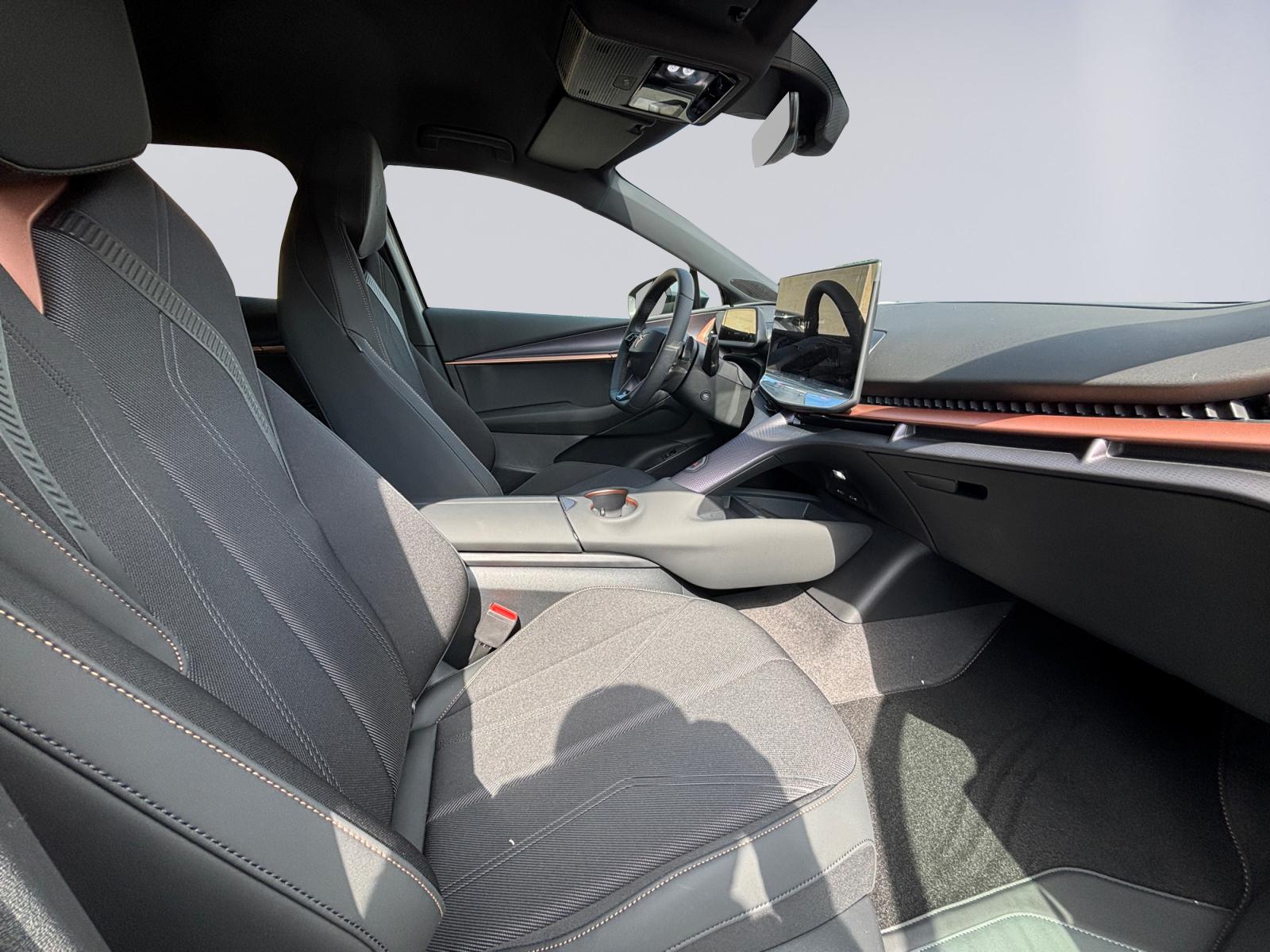 CUPRA TAVASCAN