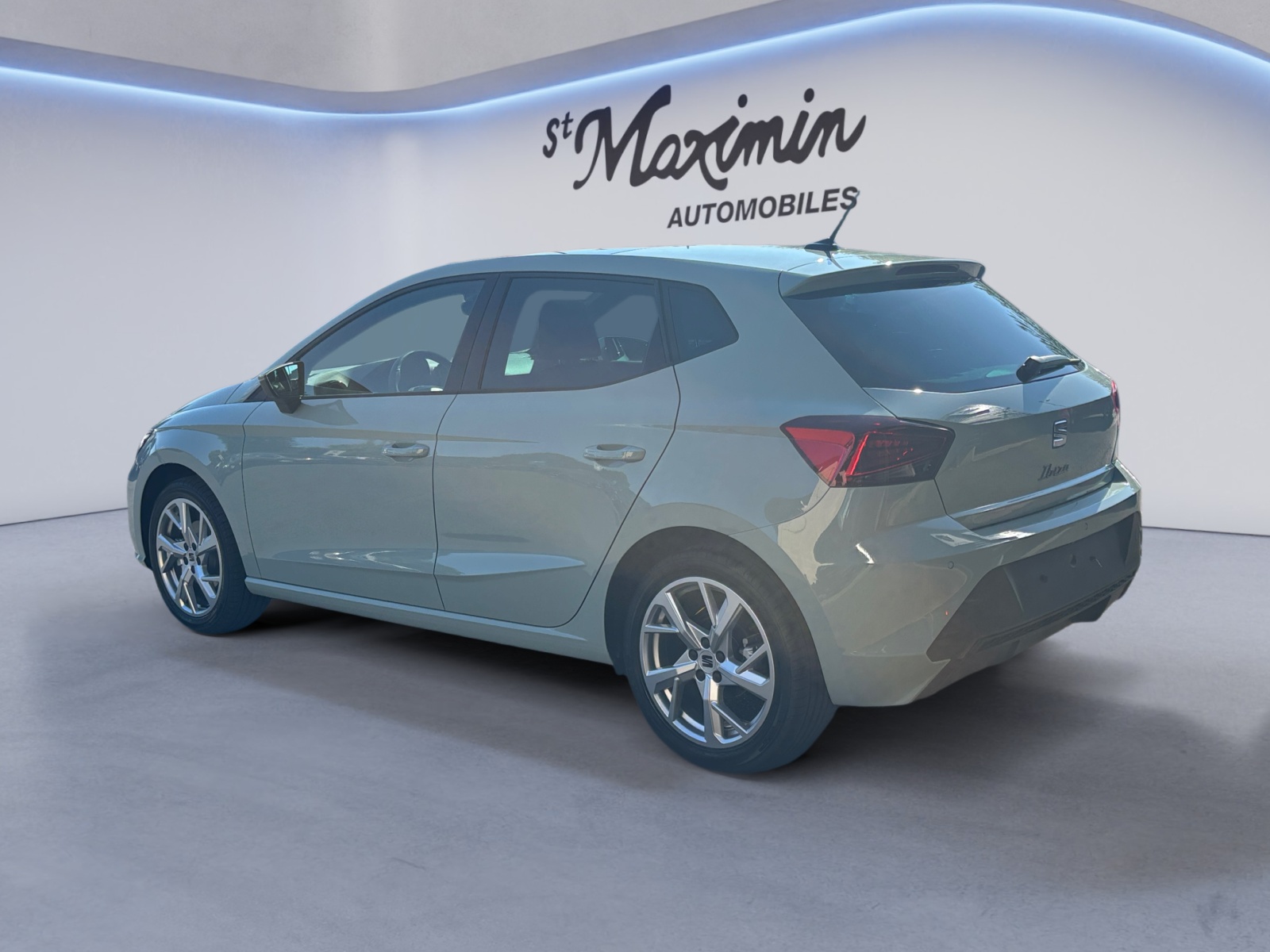 SEAT IBIZA