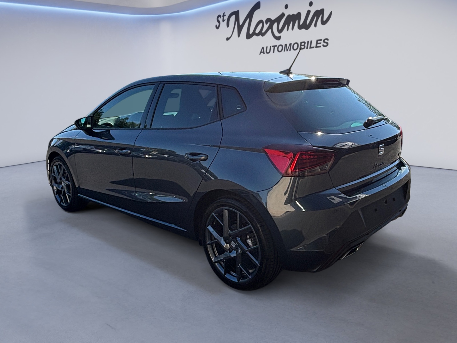 SEAT IBIZA