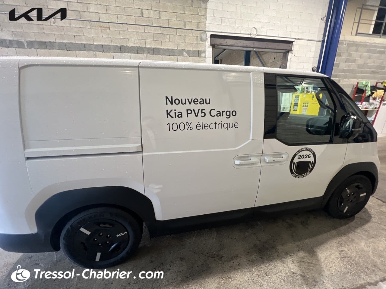 Kia PV5 FG L2H1 L ESSENT