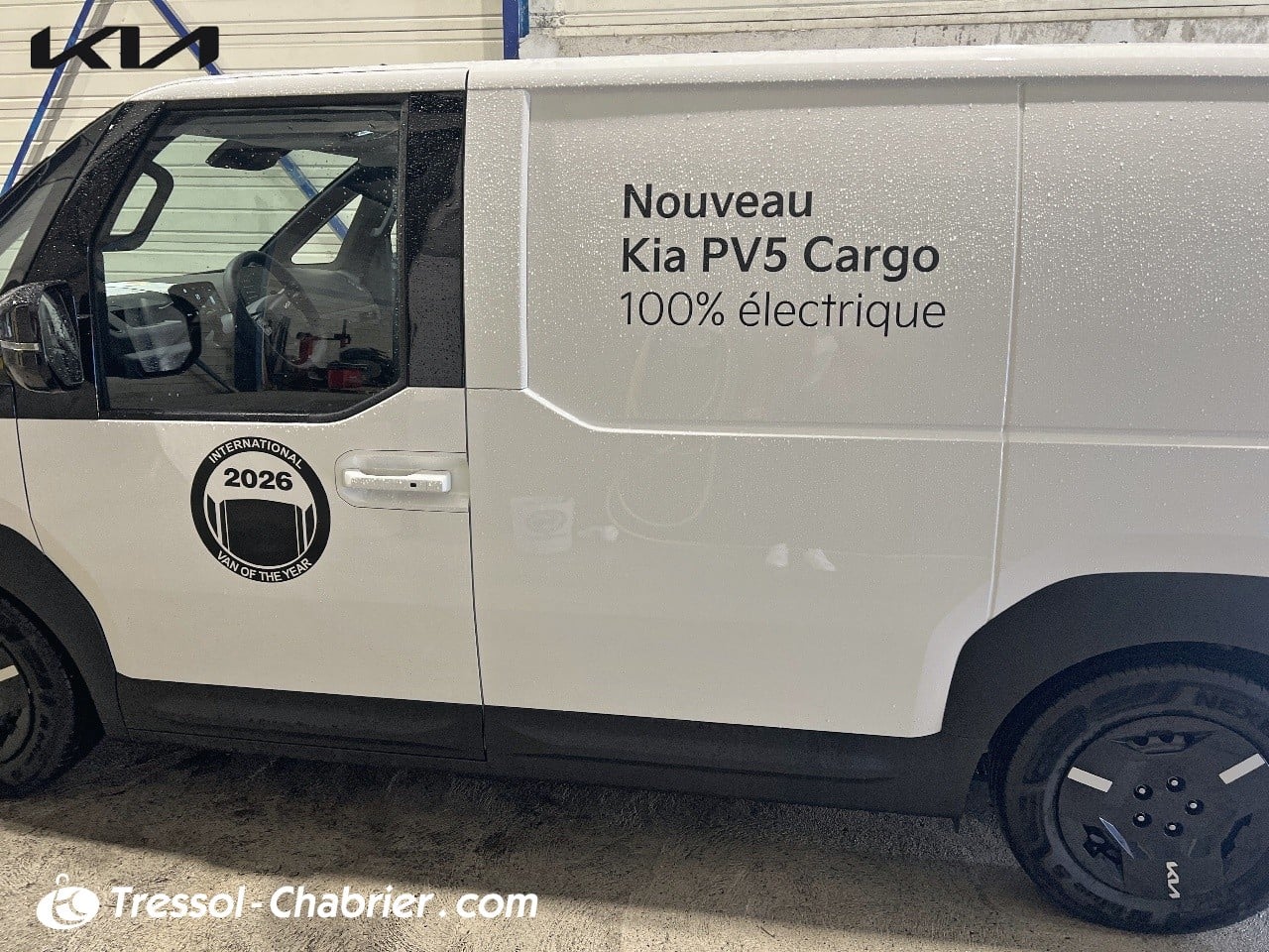 Kia PV5 FG L2H1 L ESSENT