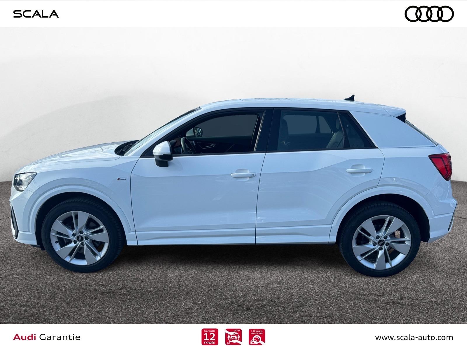 AUDI Q2 PROFIL+GAUCHE