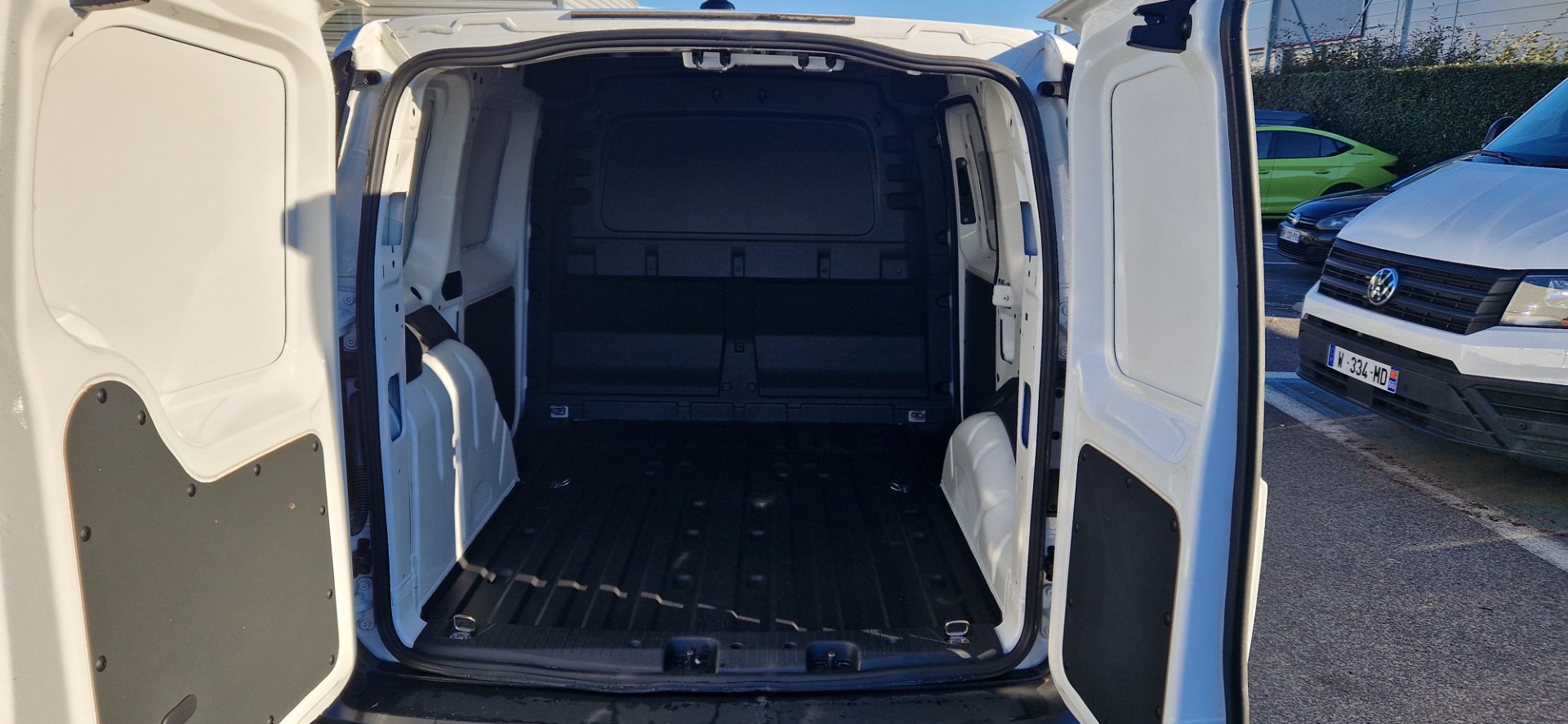 VOLKSWAGEN+UTILITAIRES CADDY+CARGO