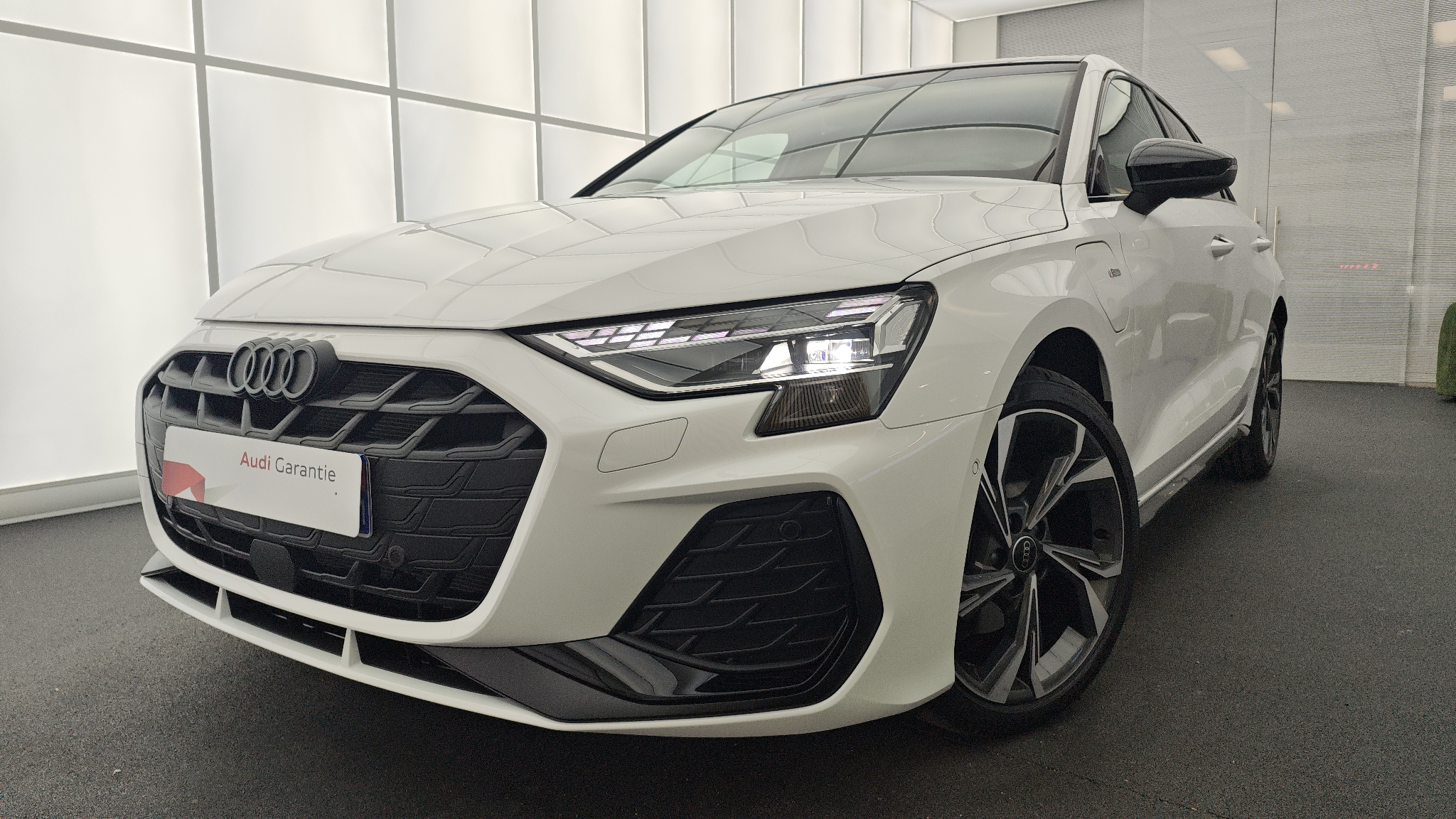 AUDI A3+SPORTBACK 34+AVANT+GAUCHE