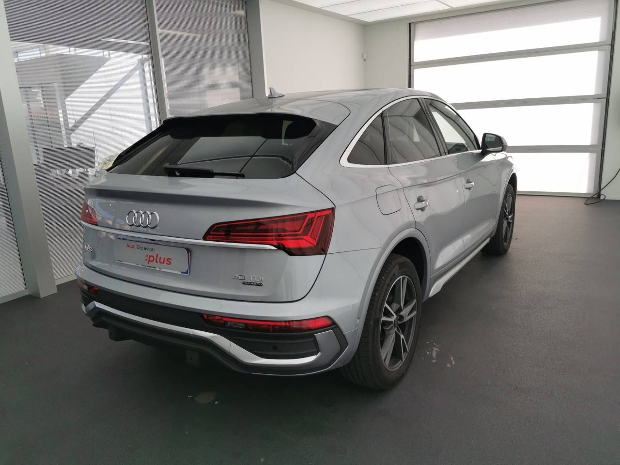 AUDI Q5+SPORTBACK