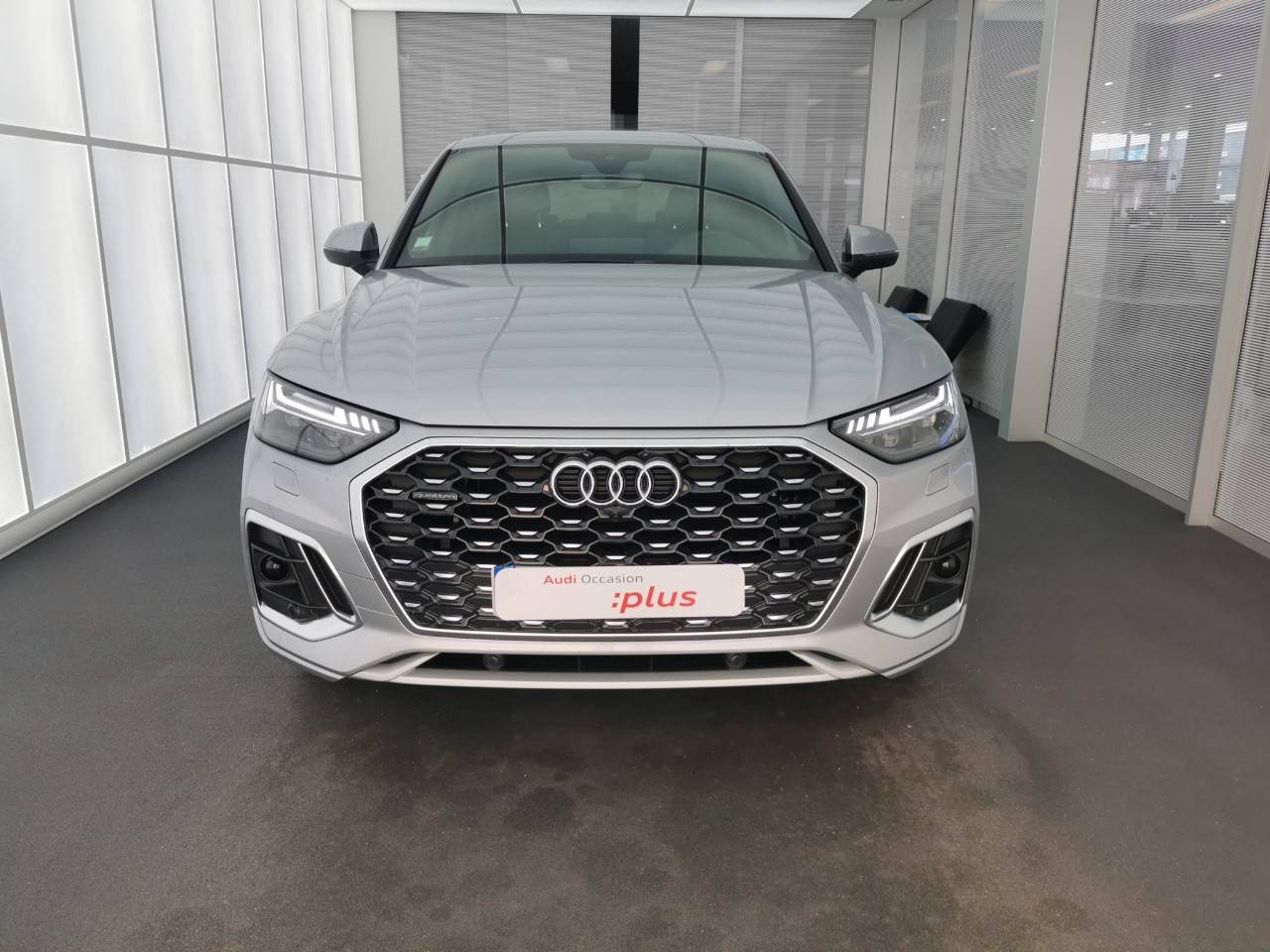 AUDI Q5+SPORTBACK