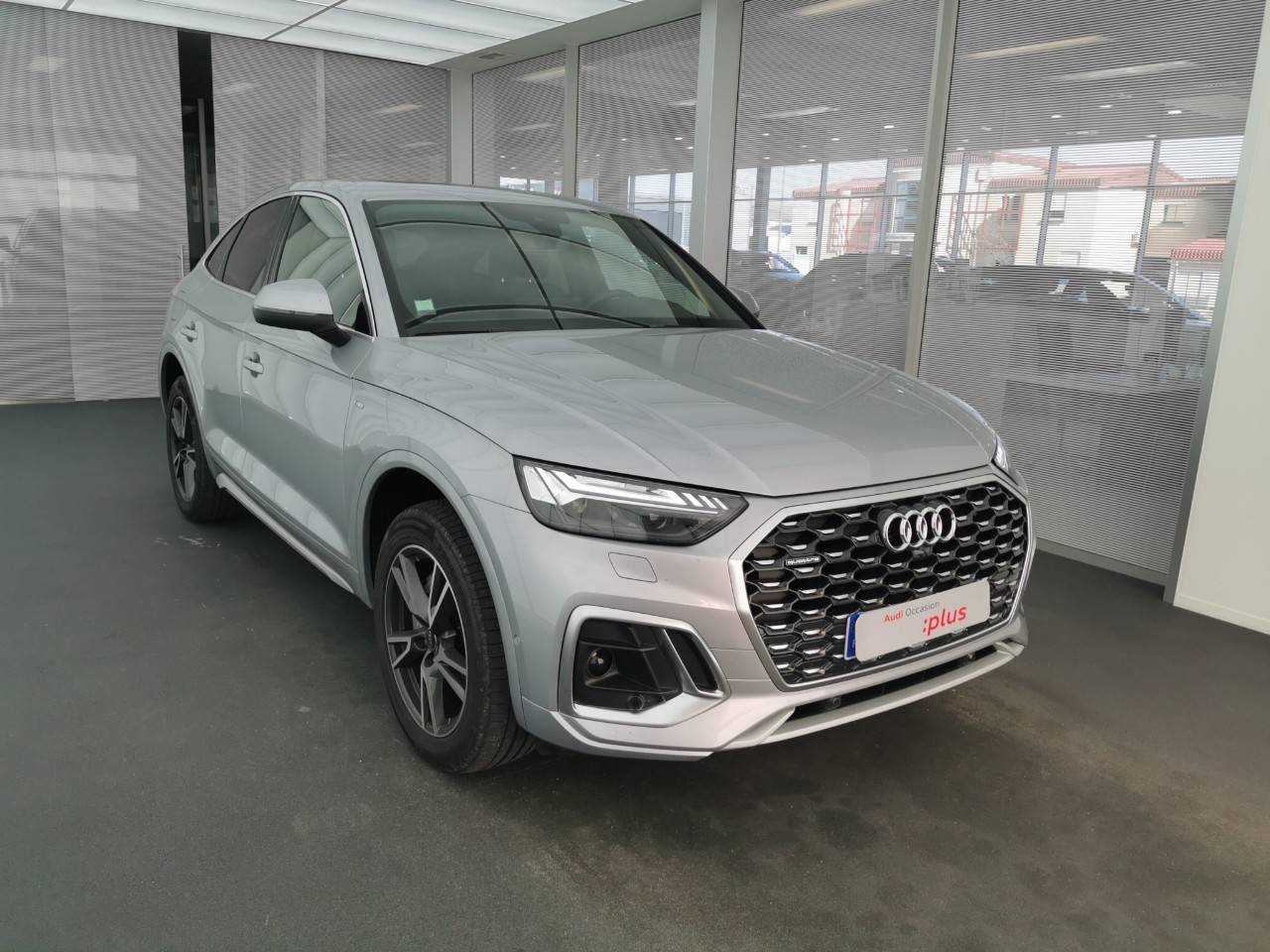 AUDI Q5+SPORTBACK