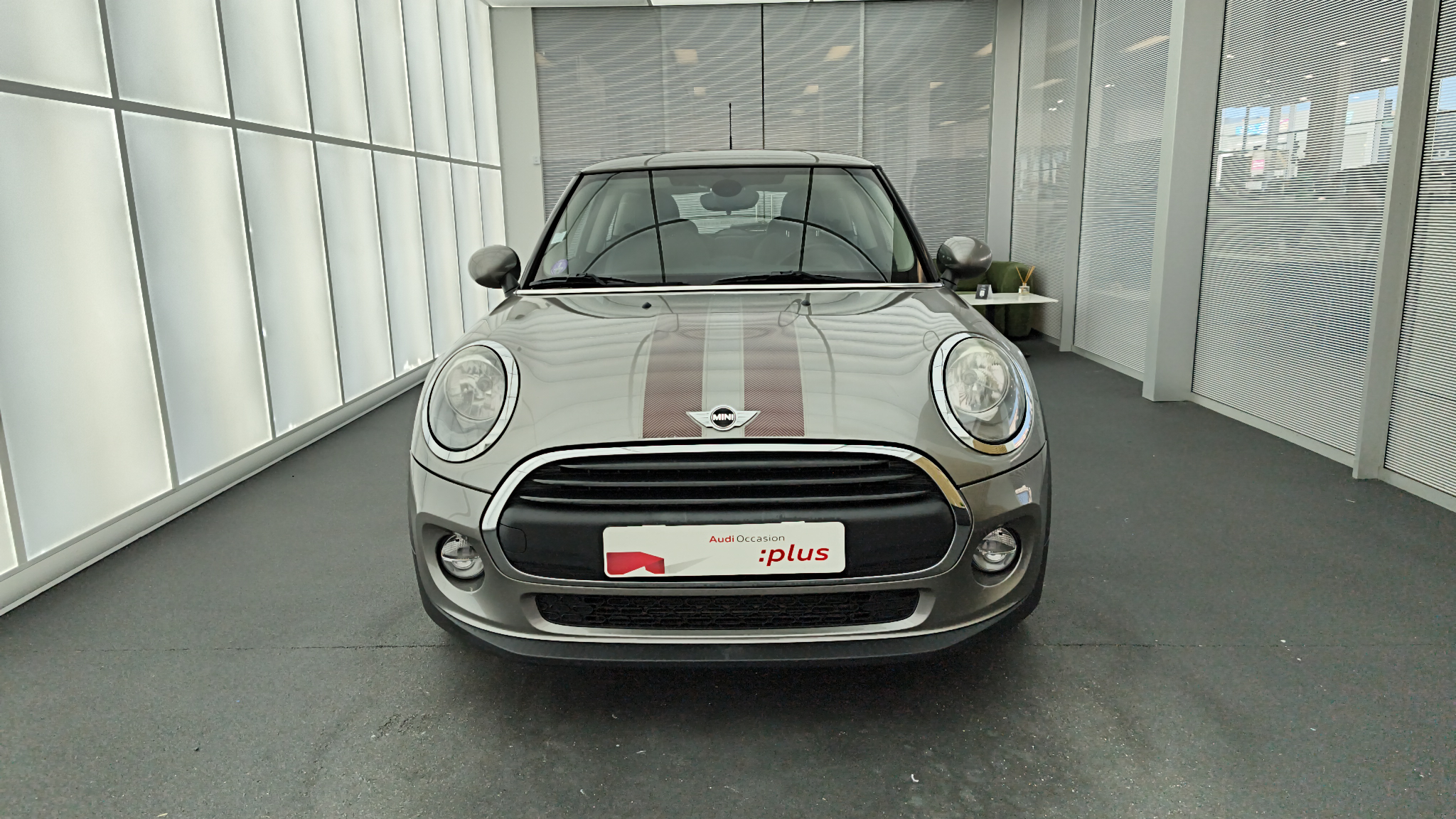 MINI HATCH+3+PORTES+F56 FACE+AVANT