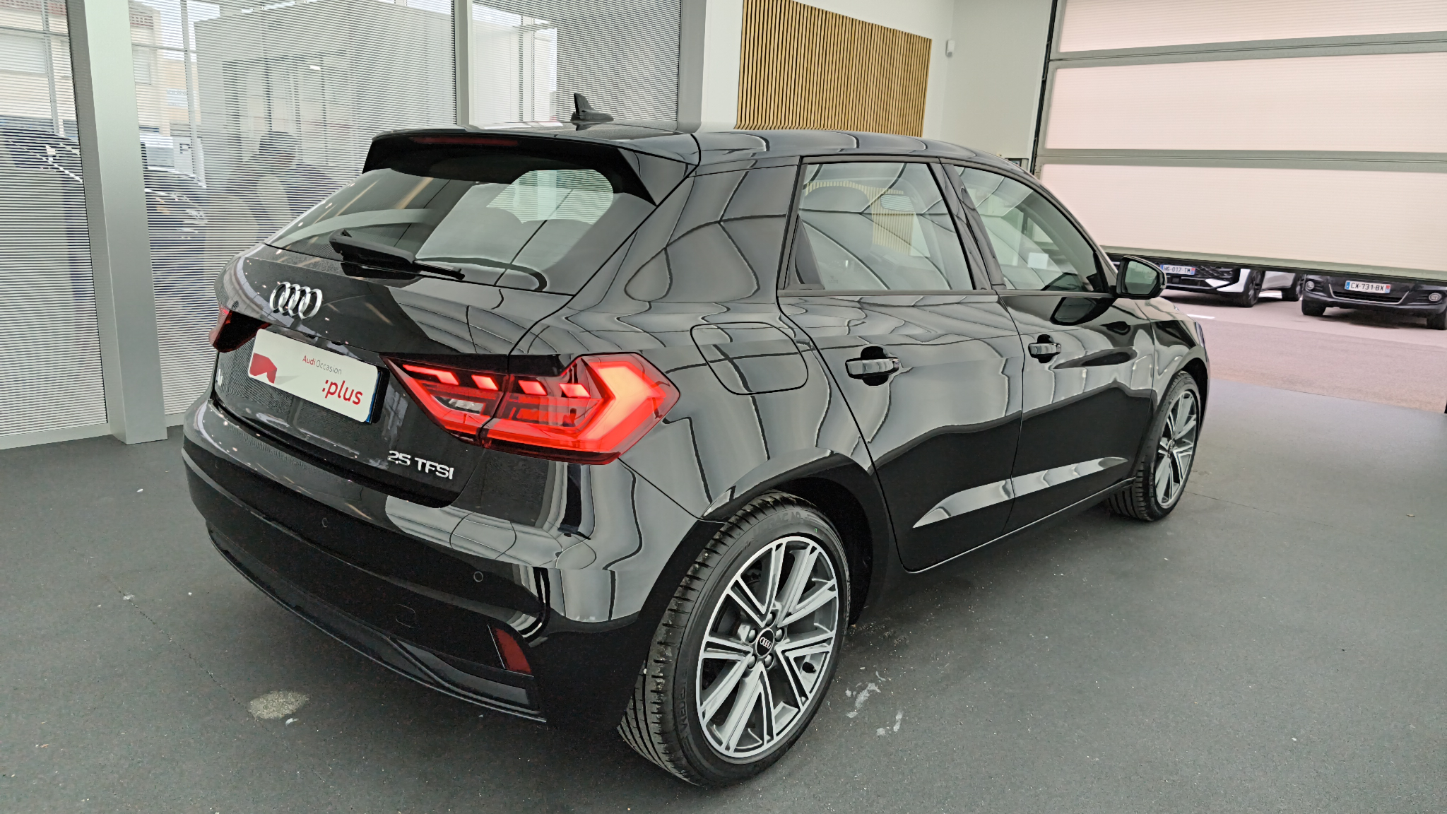 AUDI A1+SPORTBACK 34+ARRIERE+DROIT