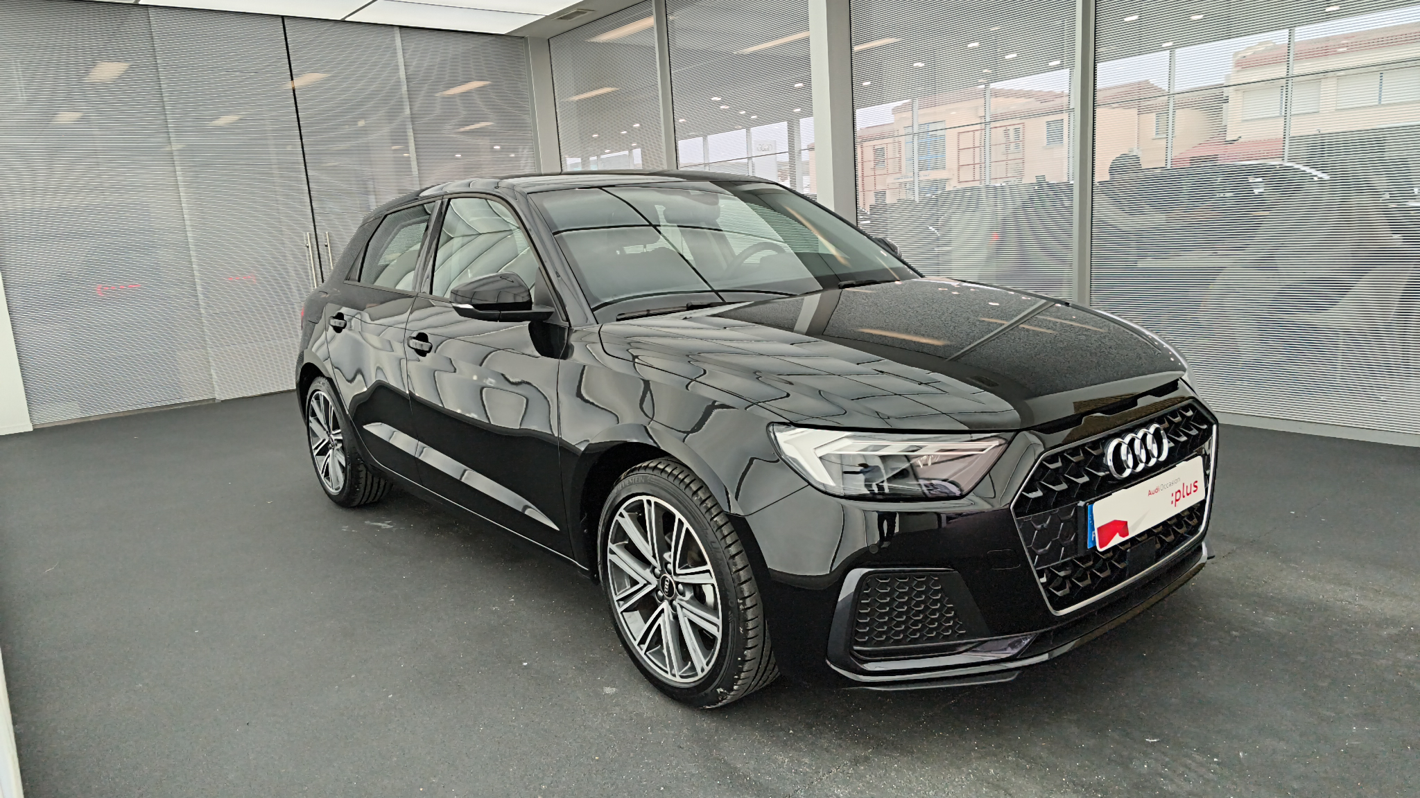 AUDI A1+SPORTBACK 34+AVANT+DROIT