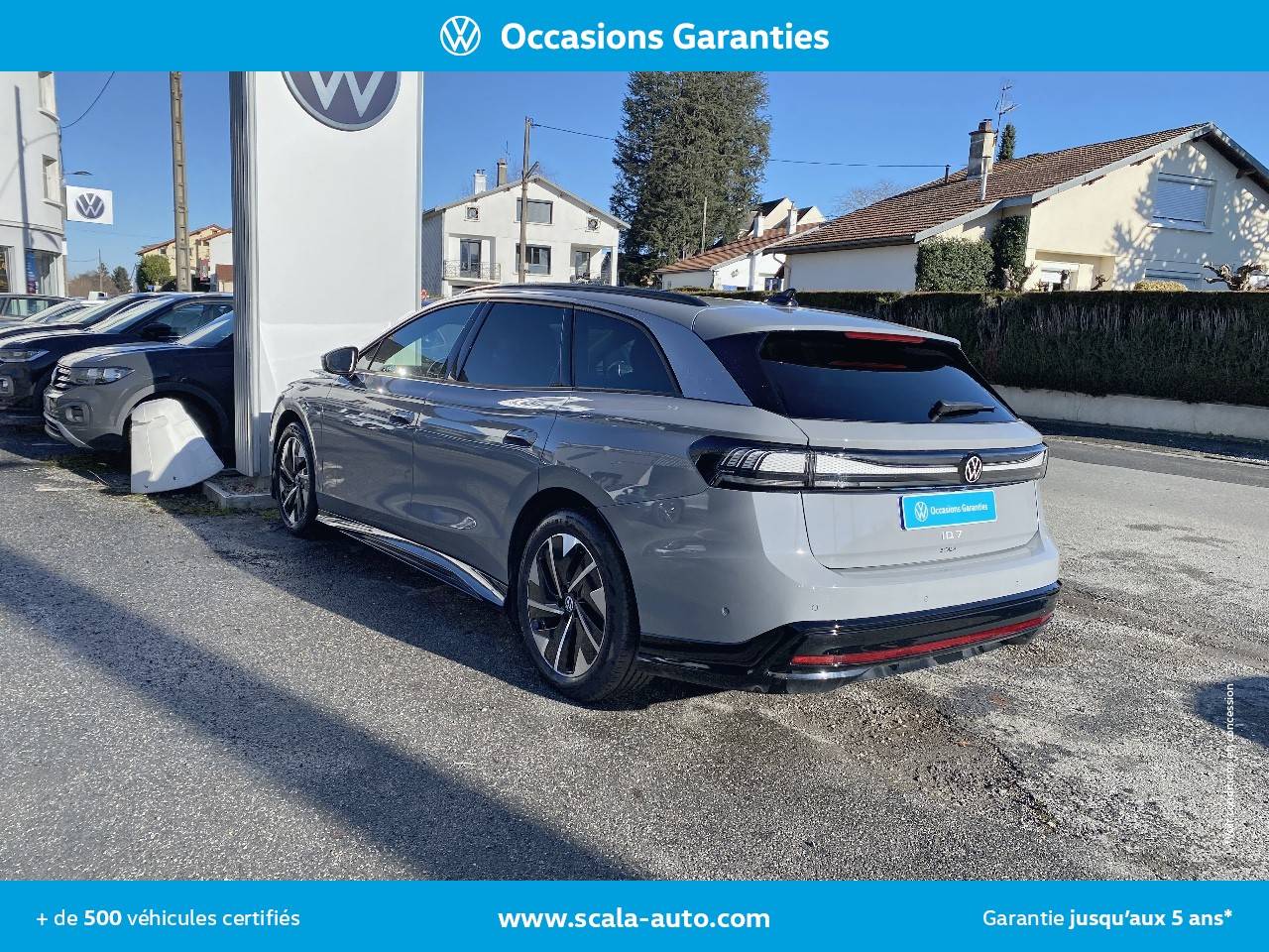 VOLKSWAGEN ID7+TOURER