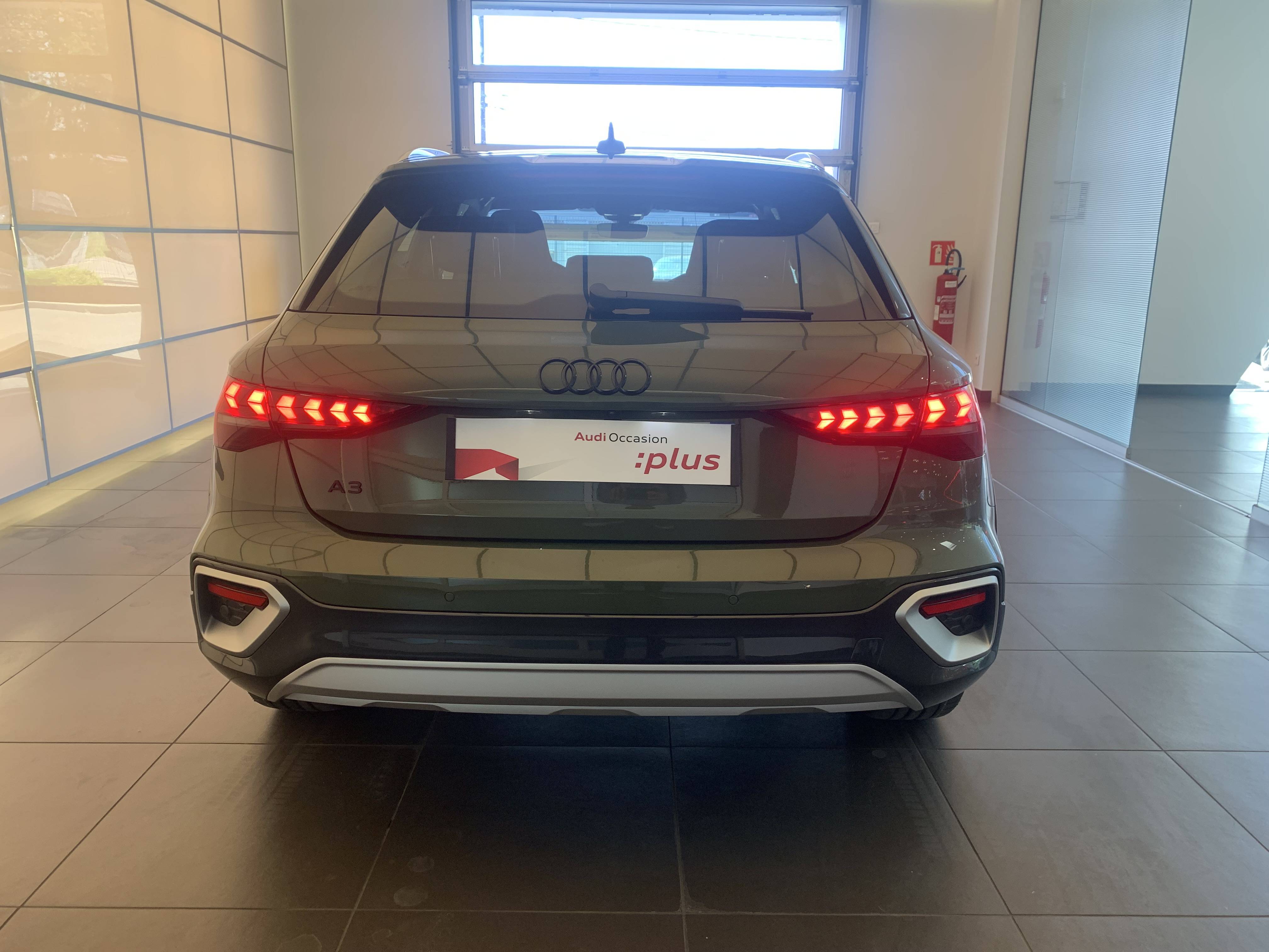 AUDI A3+ALLSTREET