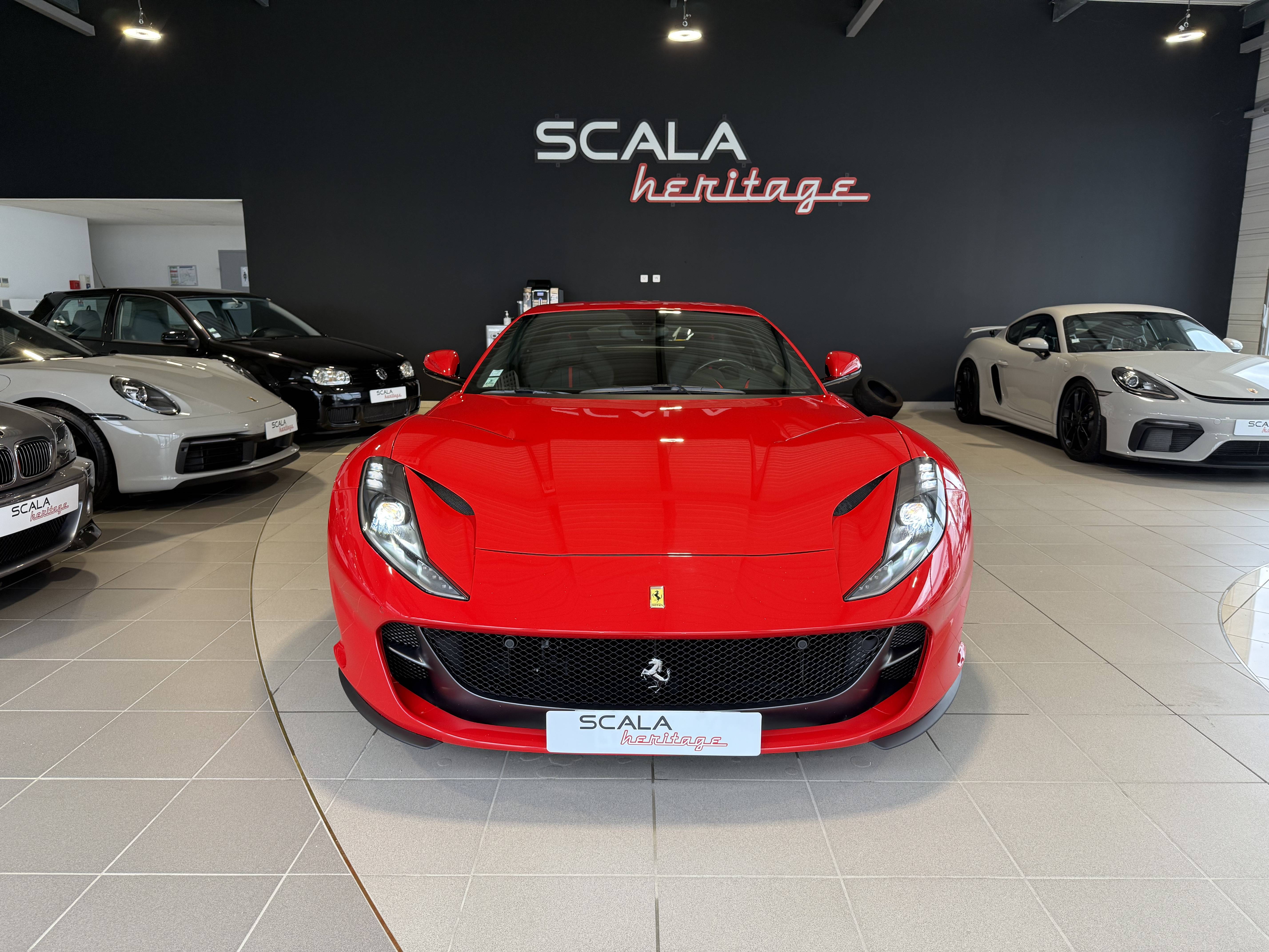 FERRARI 812+SUPERFAST