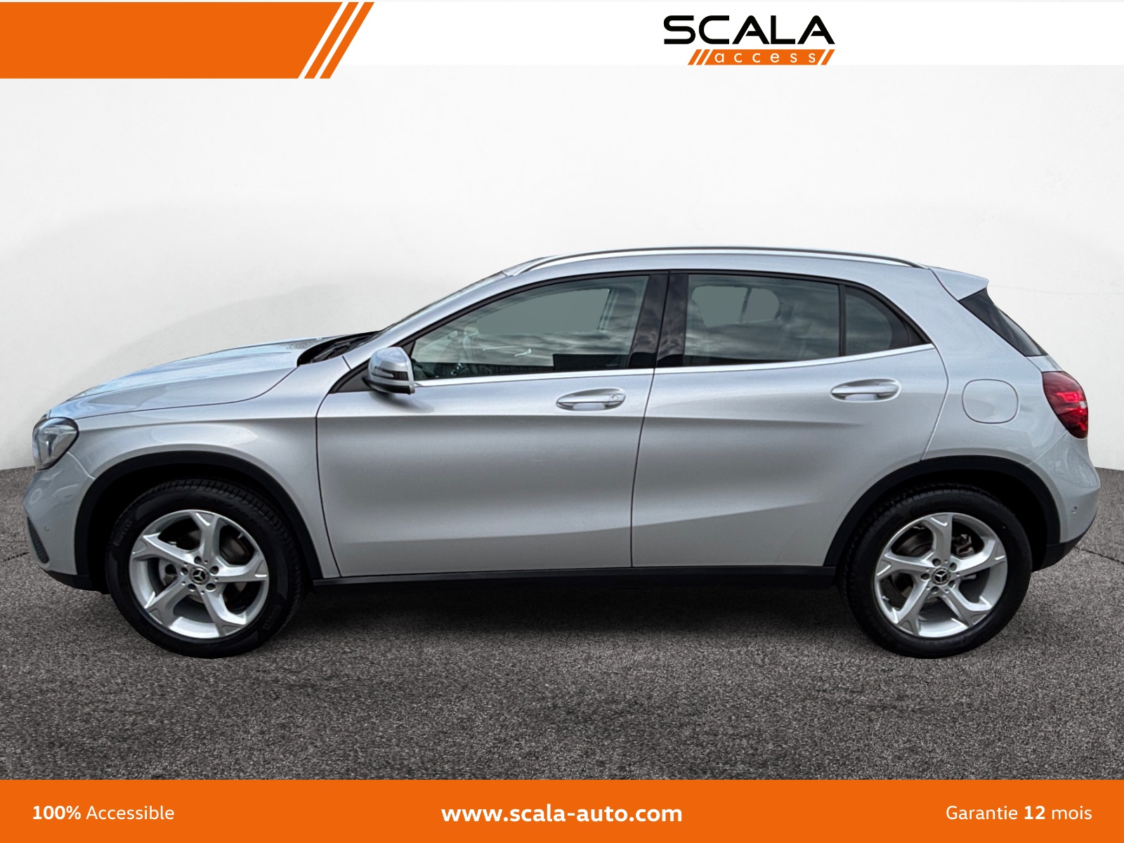 MERCEDES GLA PROFIL+GAUCHE