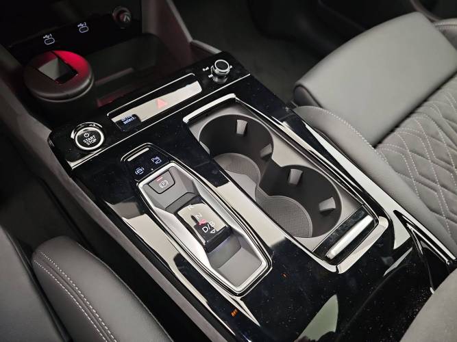 Q6 e-tron 387 ch 100 kWh quattro