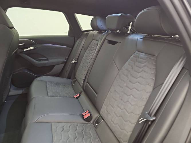 A6 e-tron Avant Performance 367 ch 100 kWh