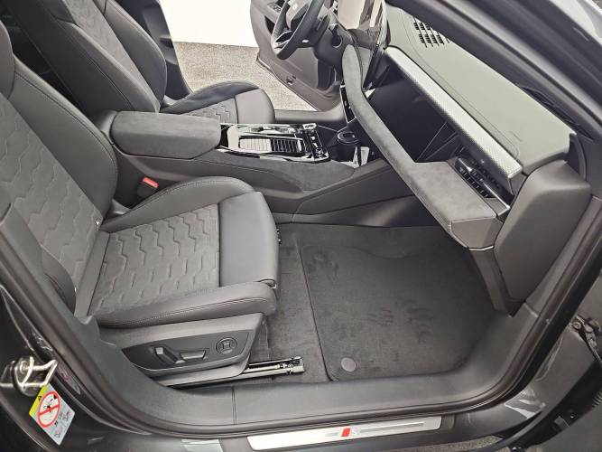 A6 e-tron Avant Performance 367 ch 100 kWh