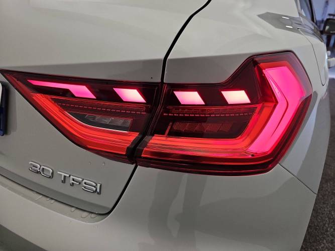 A1 Sportback 30 TFSI 116 ch S tronic 7