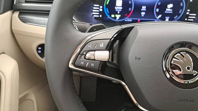 Superb Combi 1.4 TSI PHEV 218 ch DSG6